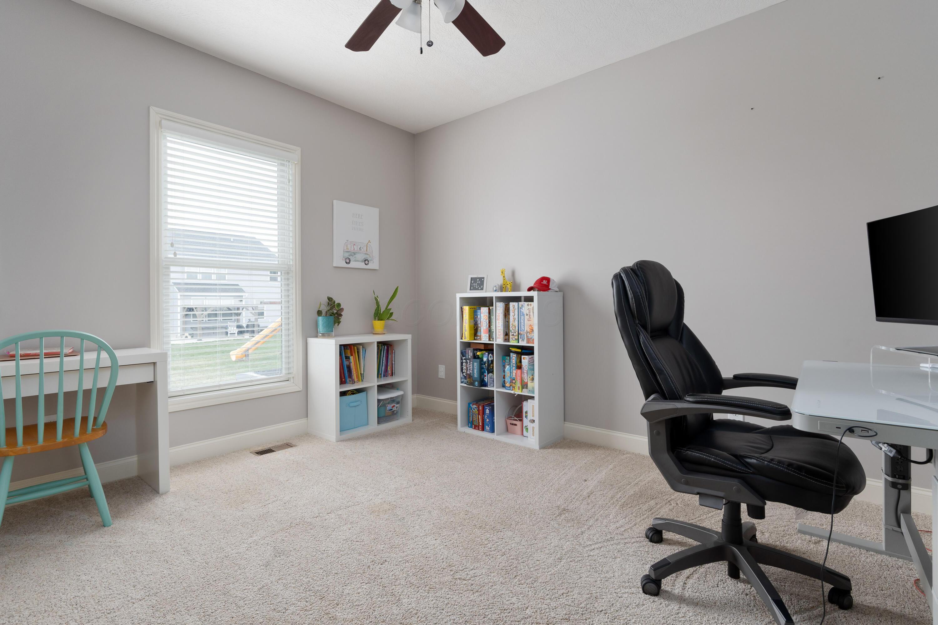 636 Stallion Way Property Photo 22