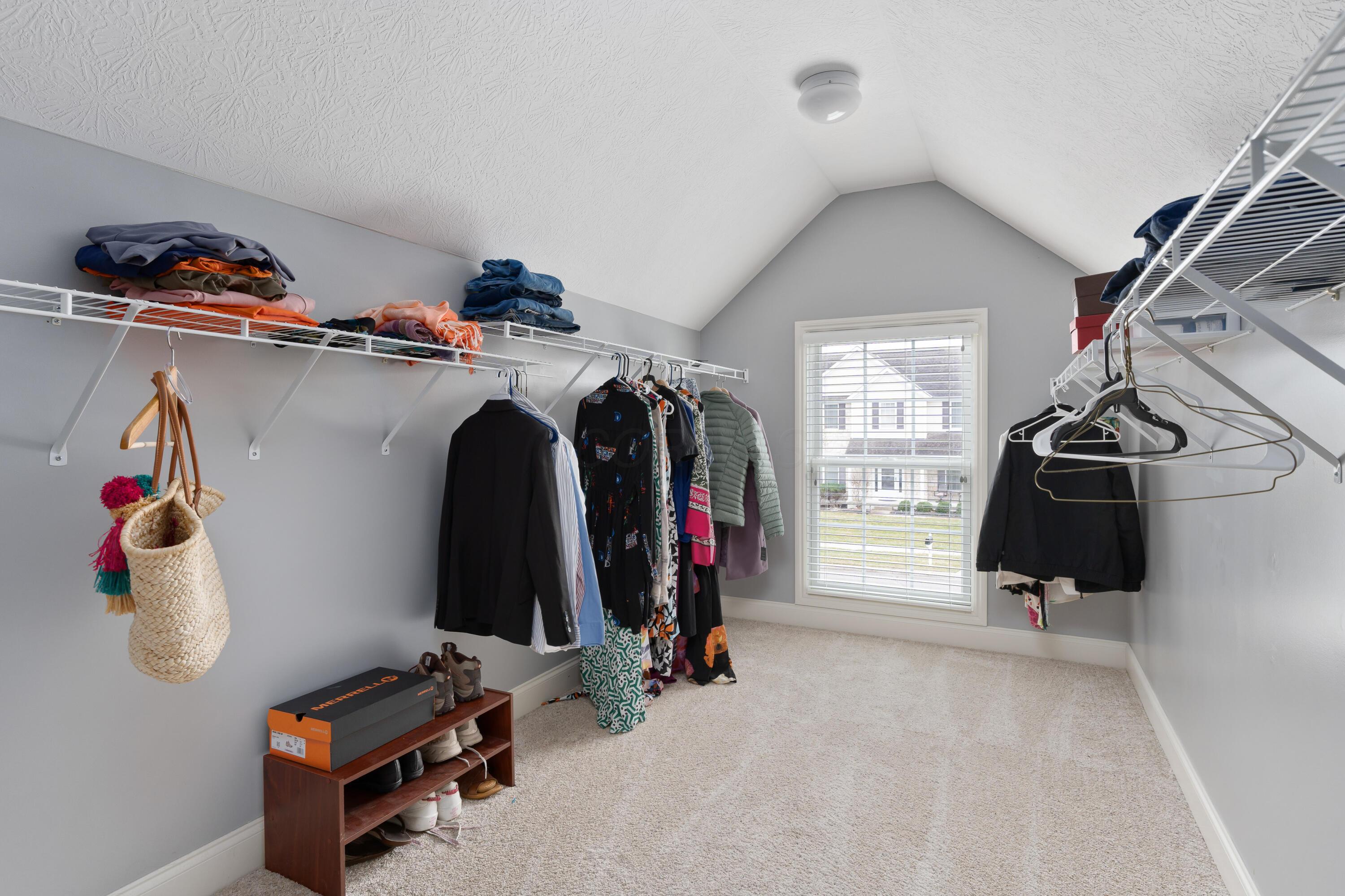 636 Stallion Way Property Photo 30