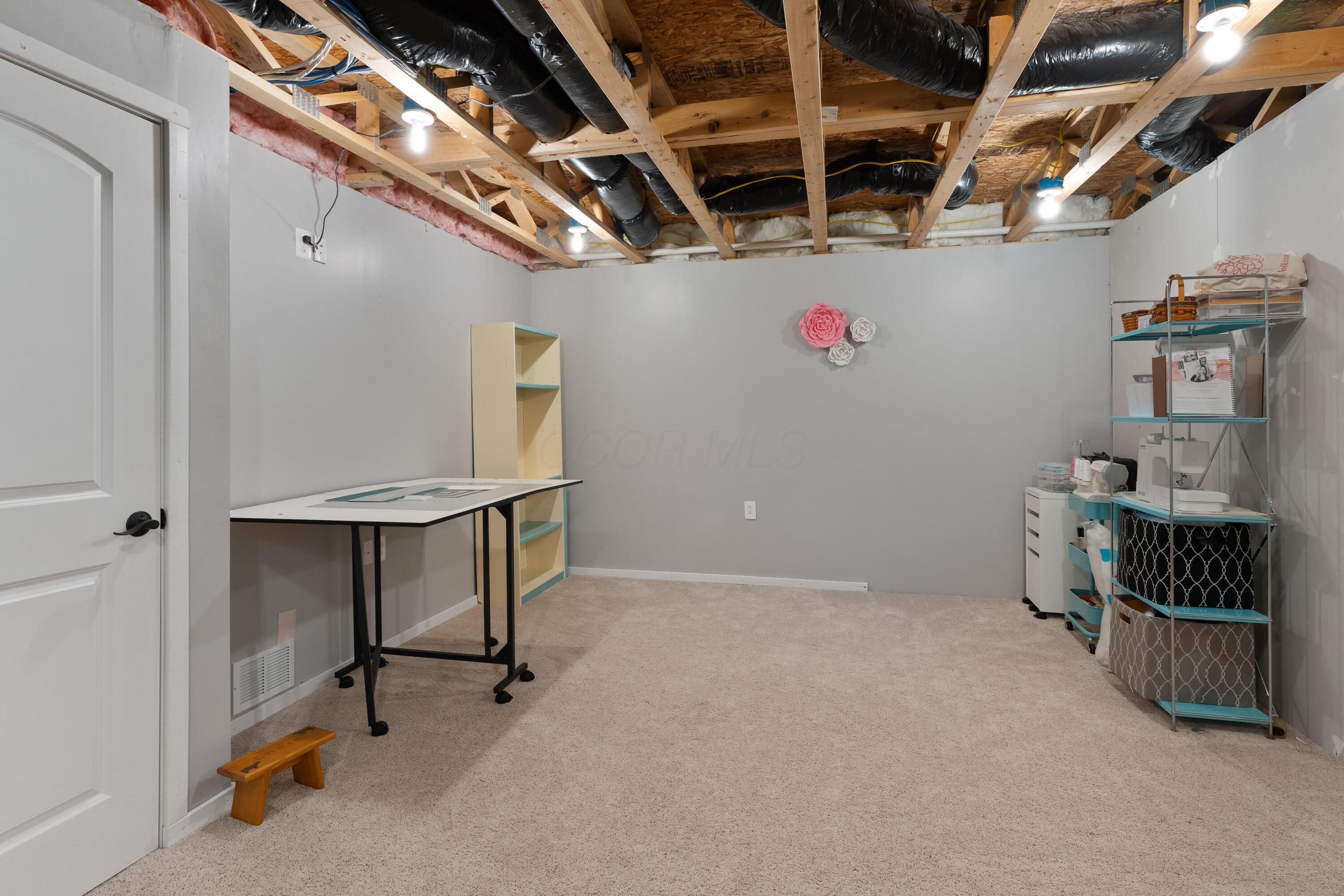636 Stallion Way Property Photo 45