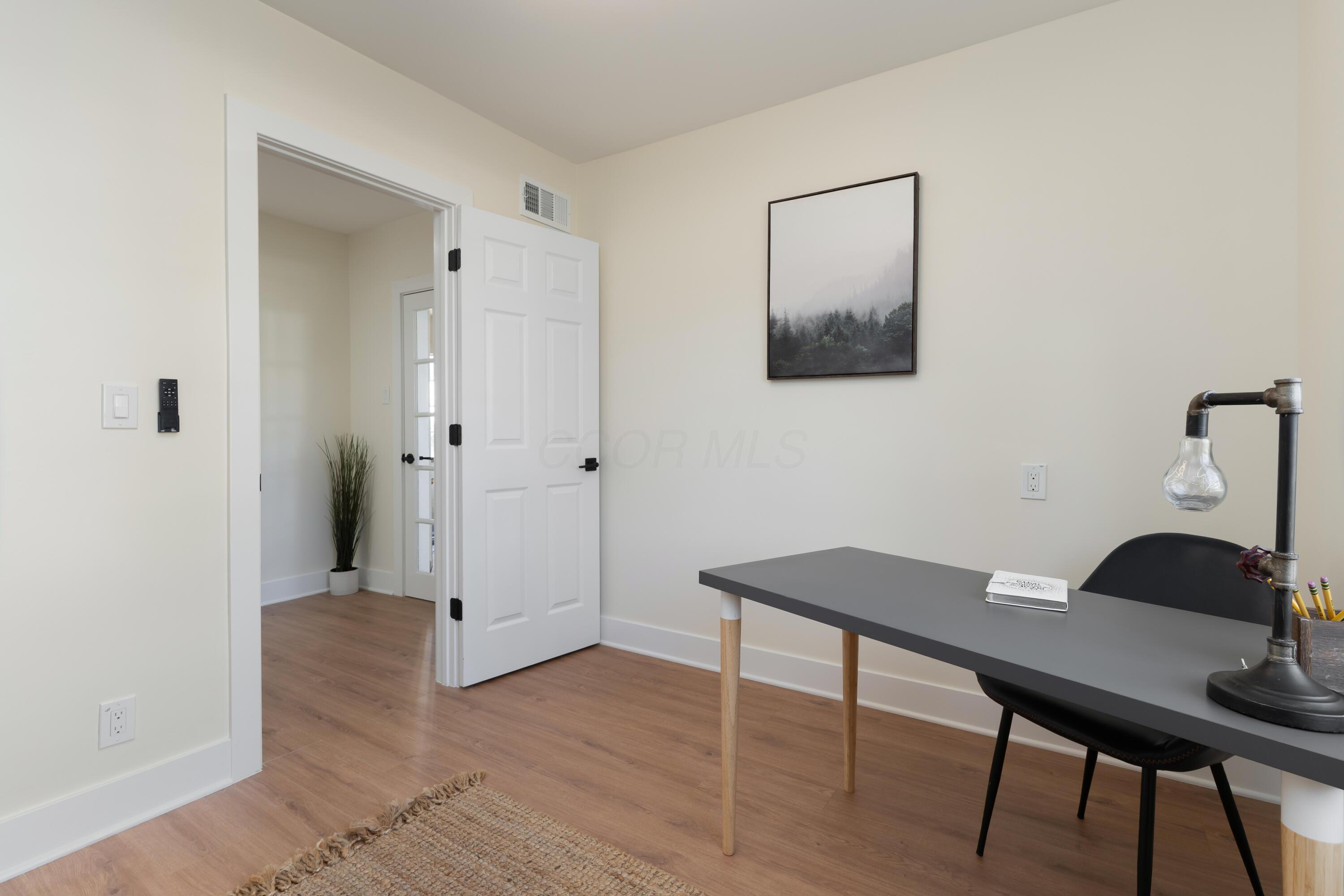 2567 Maplewood Drive Property Photo 18