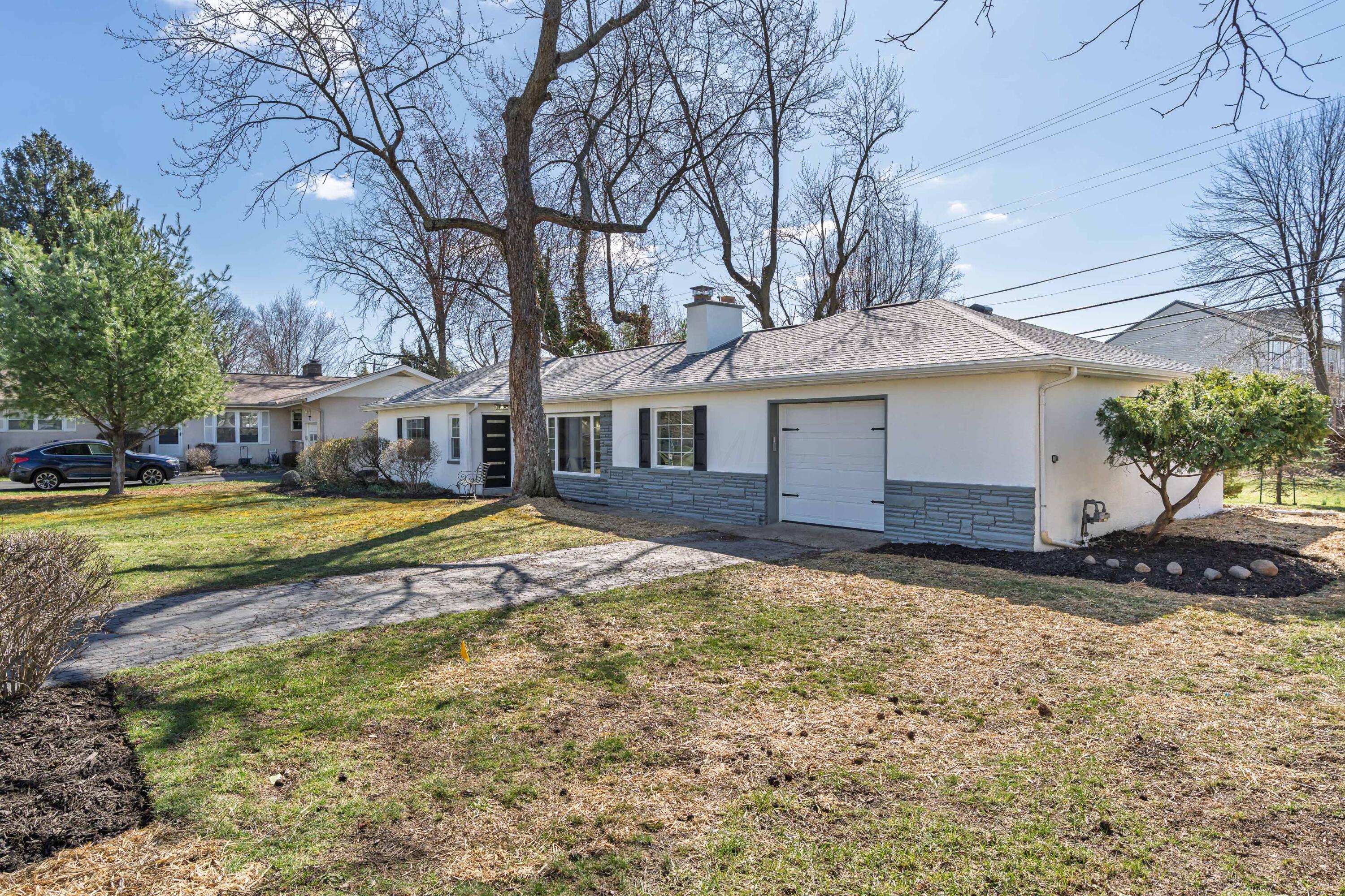 2567 Maplewood Drive Property Photo 34