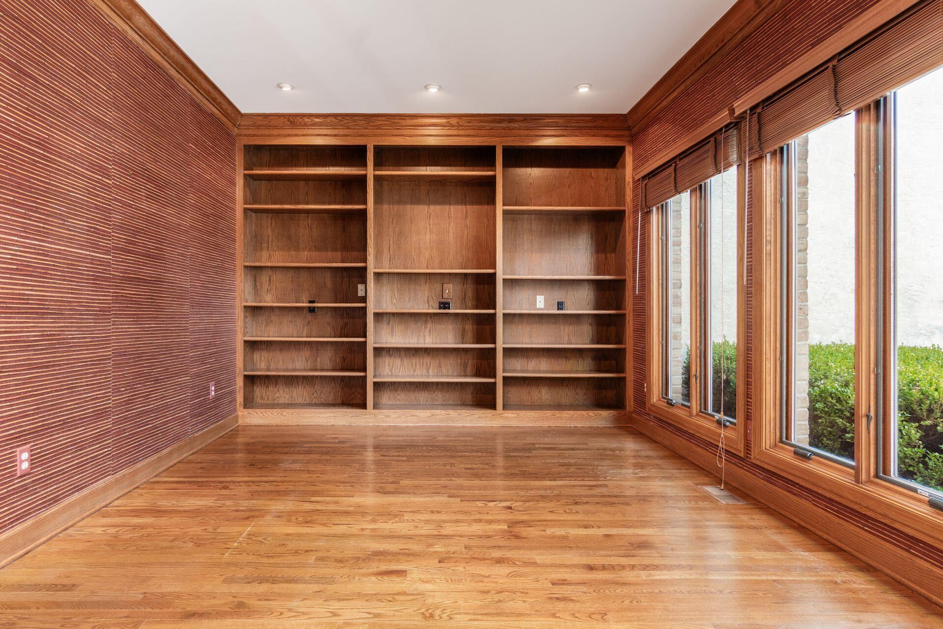 4 Lyonsgate Property Photo 25