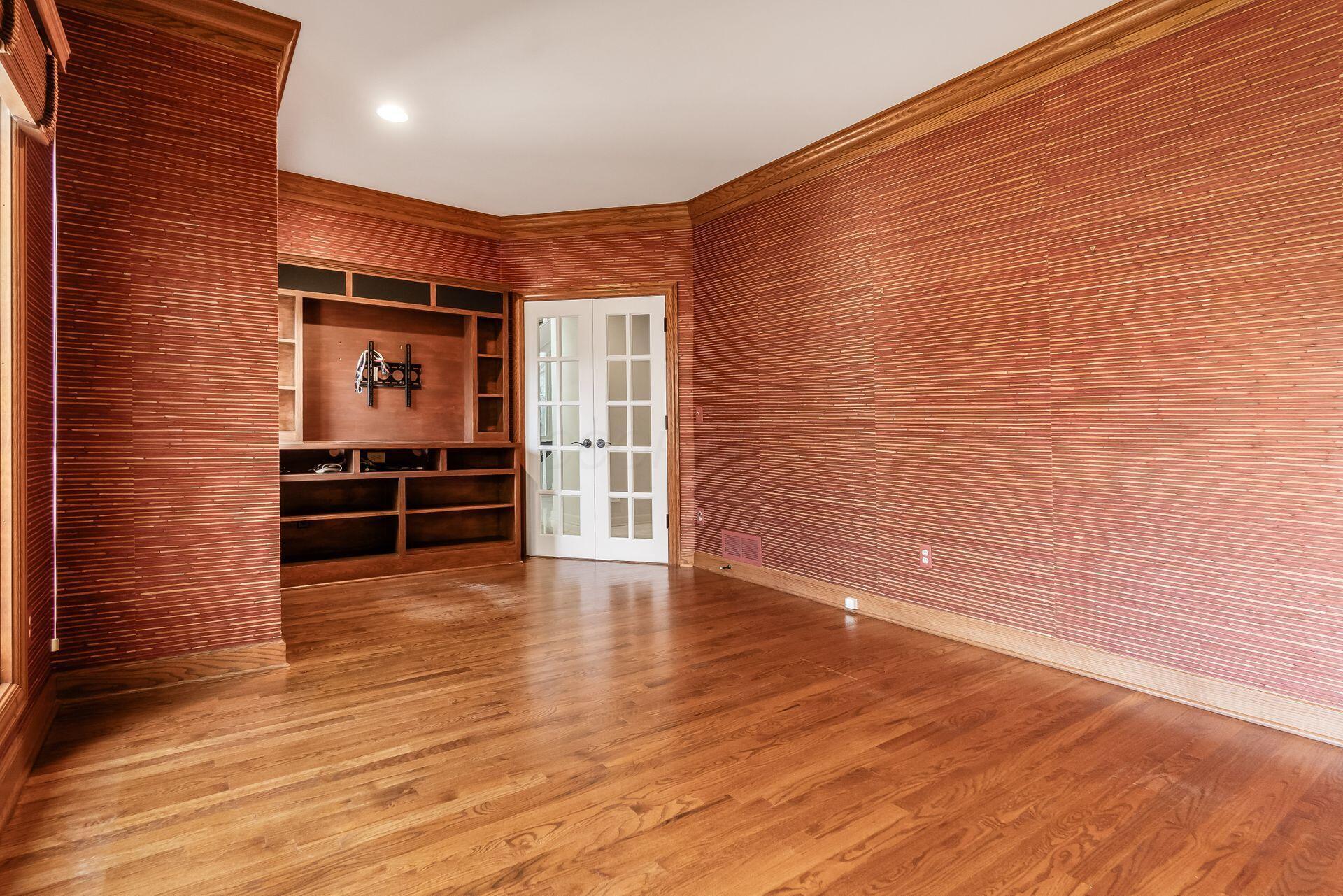 4 Lyonsgate Property Photo 26