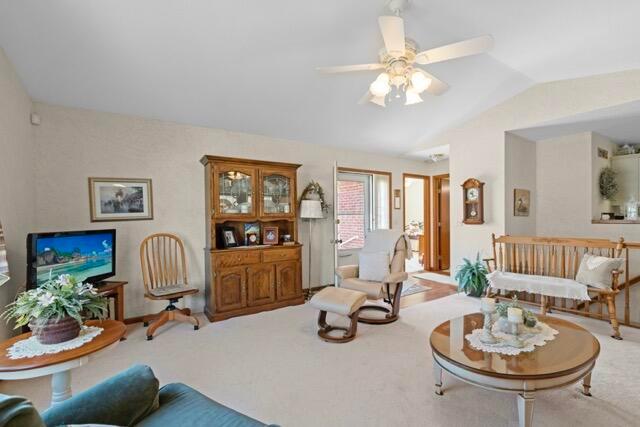 209 Greenbriar Lane Property Photo 7
