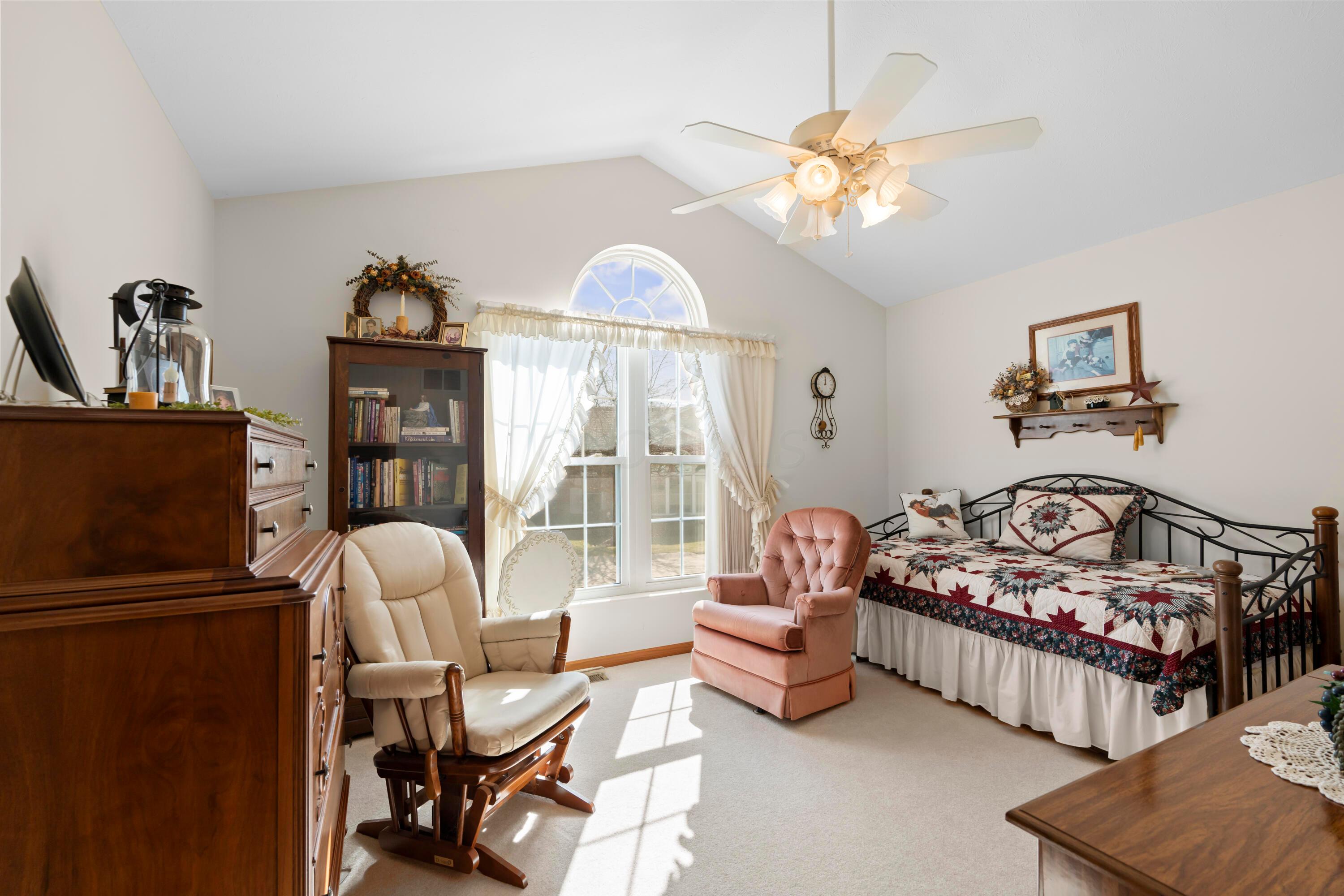 209 Greenbriar Lane Property Photo 8