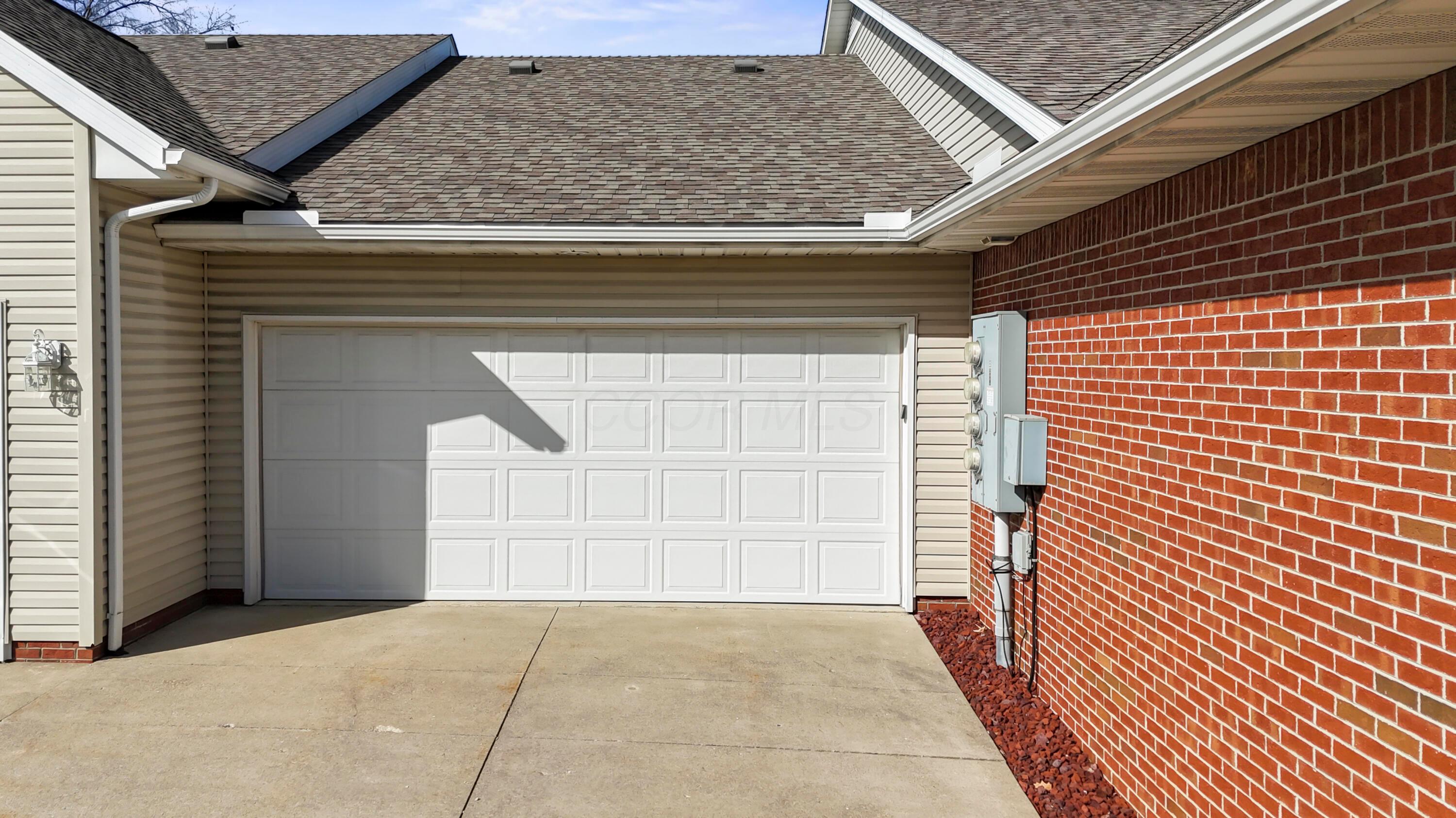 209 Greenbriar Lane Property Photo 24
