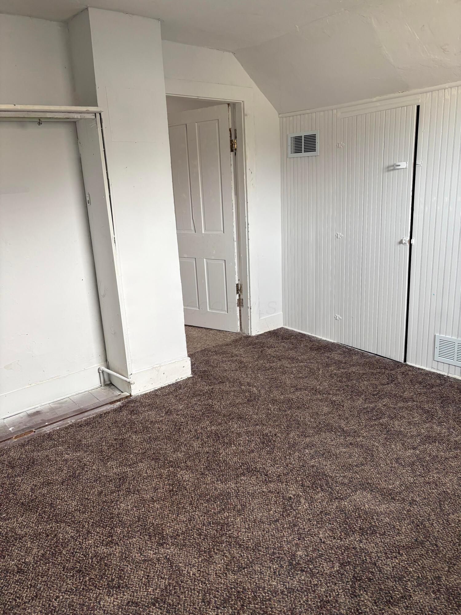 118 Western Avenue Property Photo 15