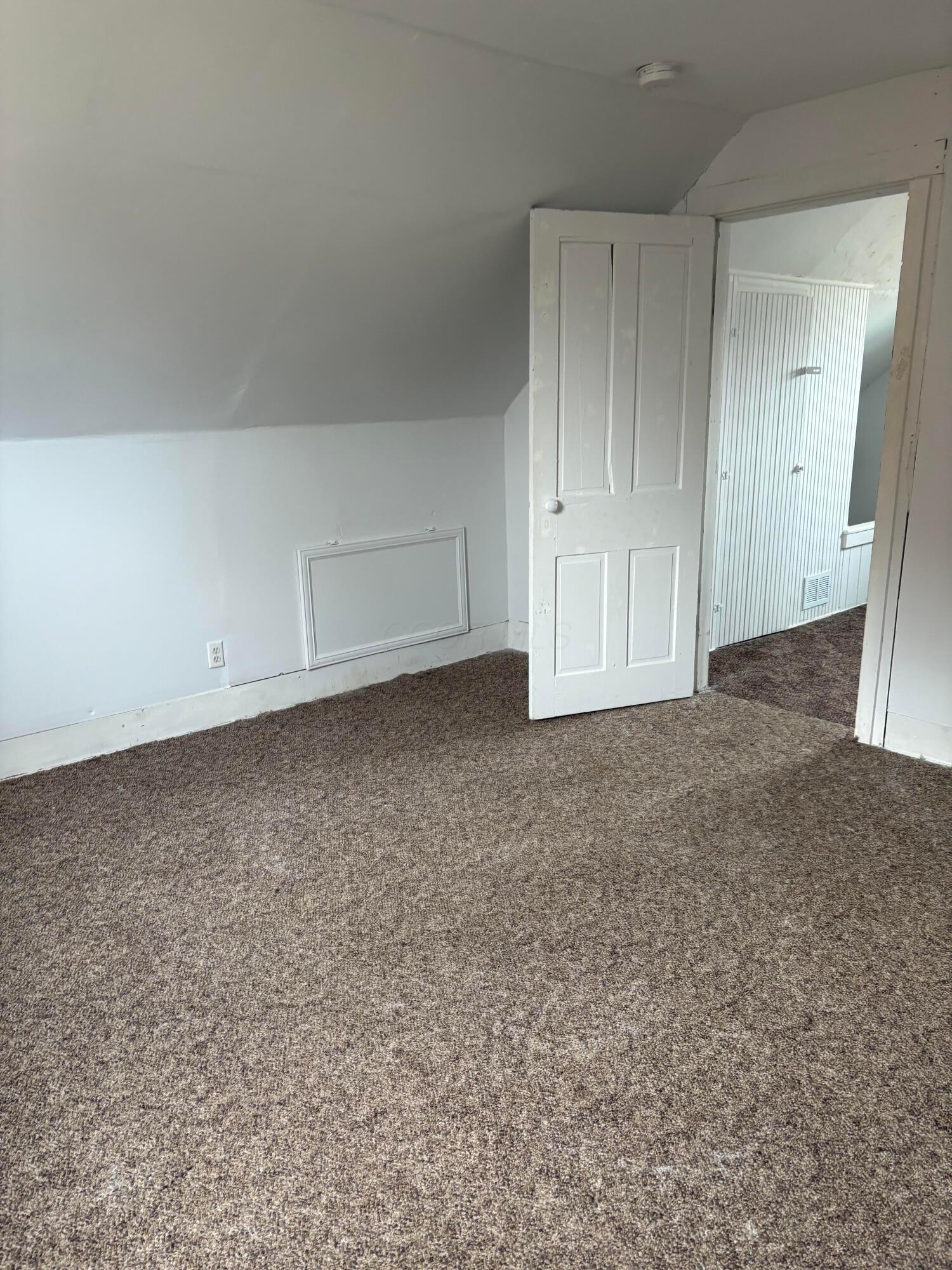 118 Western Avenue Property Photo 20