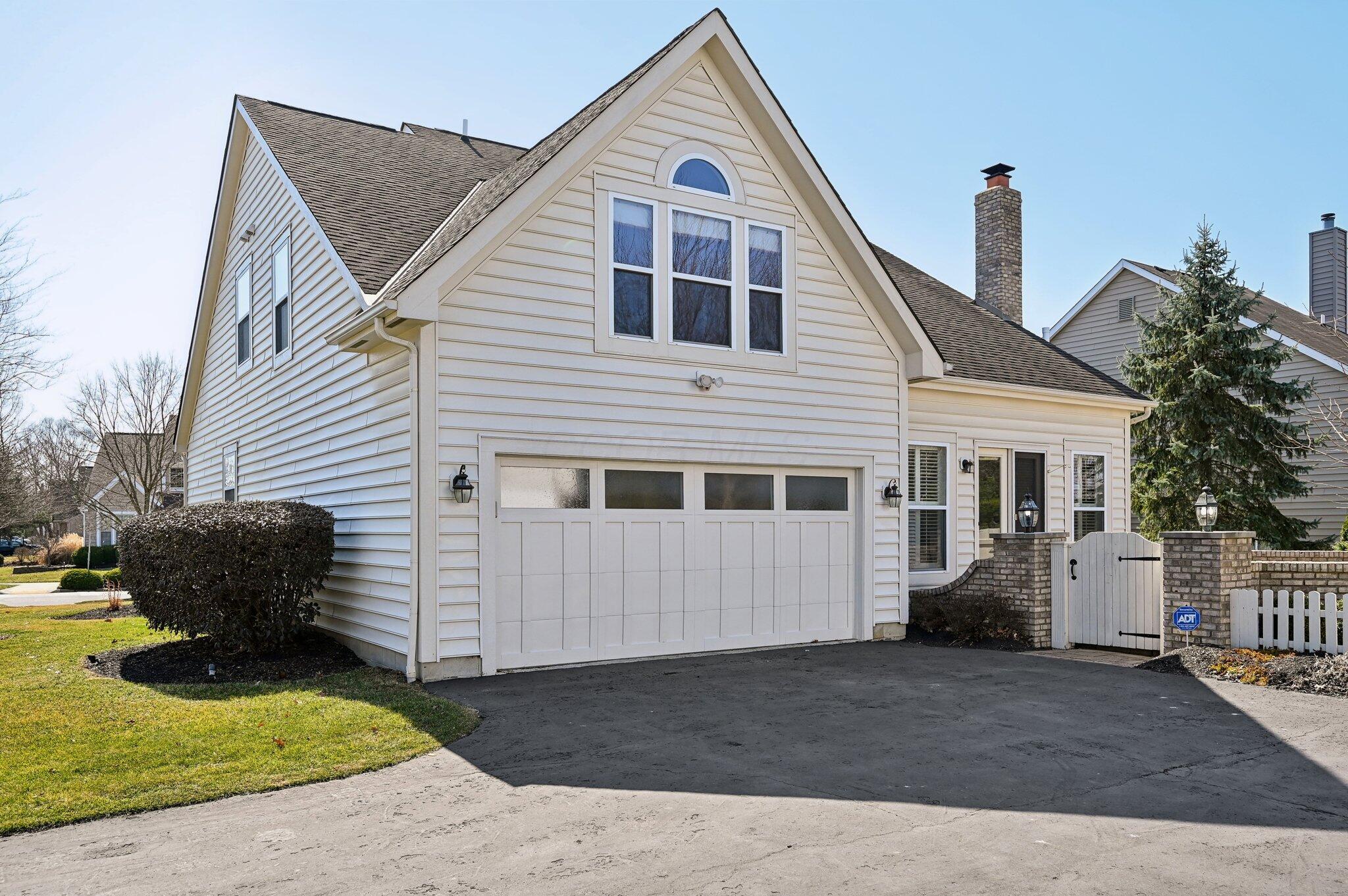 6894 Scioto Chase Boulevard Property Photo 15
