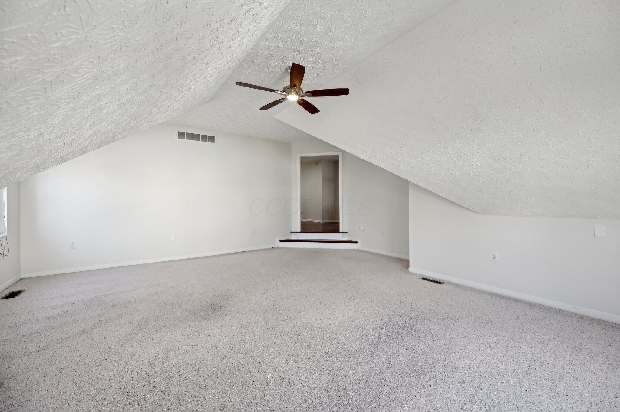 6894 Scioto Chase Boulevard Property Photo 28