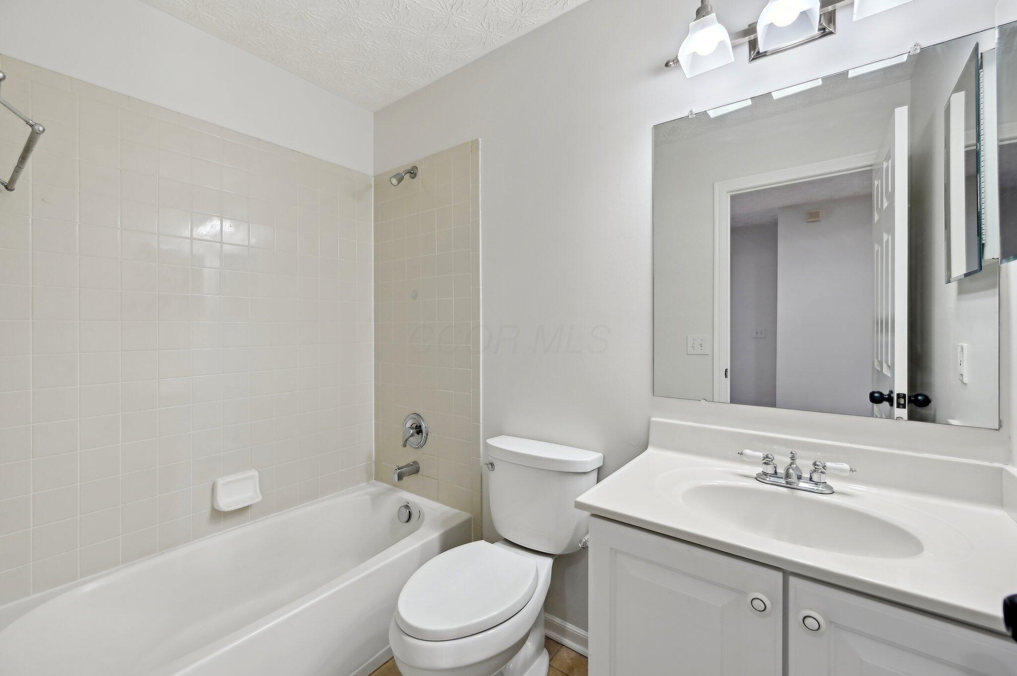 6894 Scioto Chase Boulevard Property Photo 31