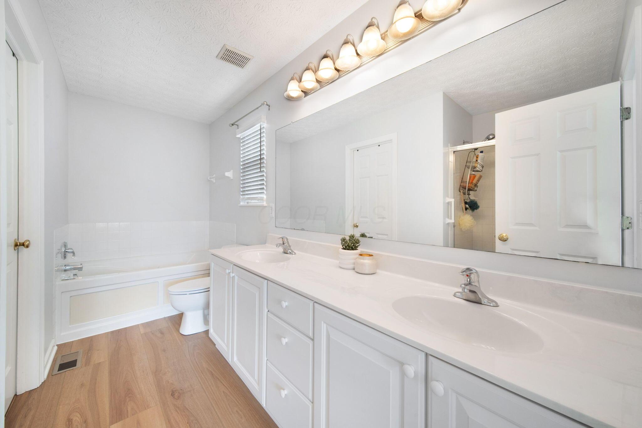 9198 Cambrian Commons Drive Property Photo 24