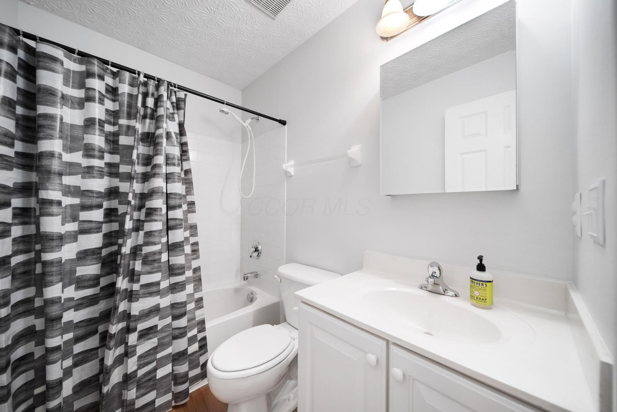 9198 Cambrian Commons Drive Property Photo 34