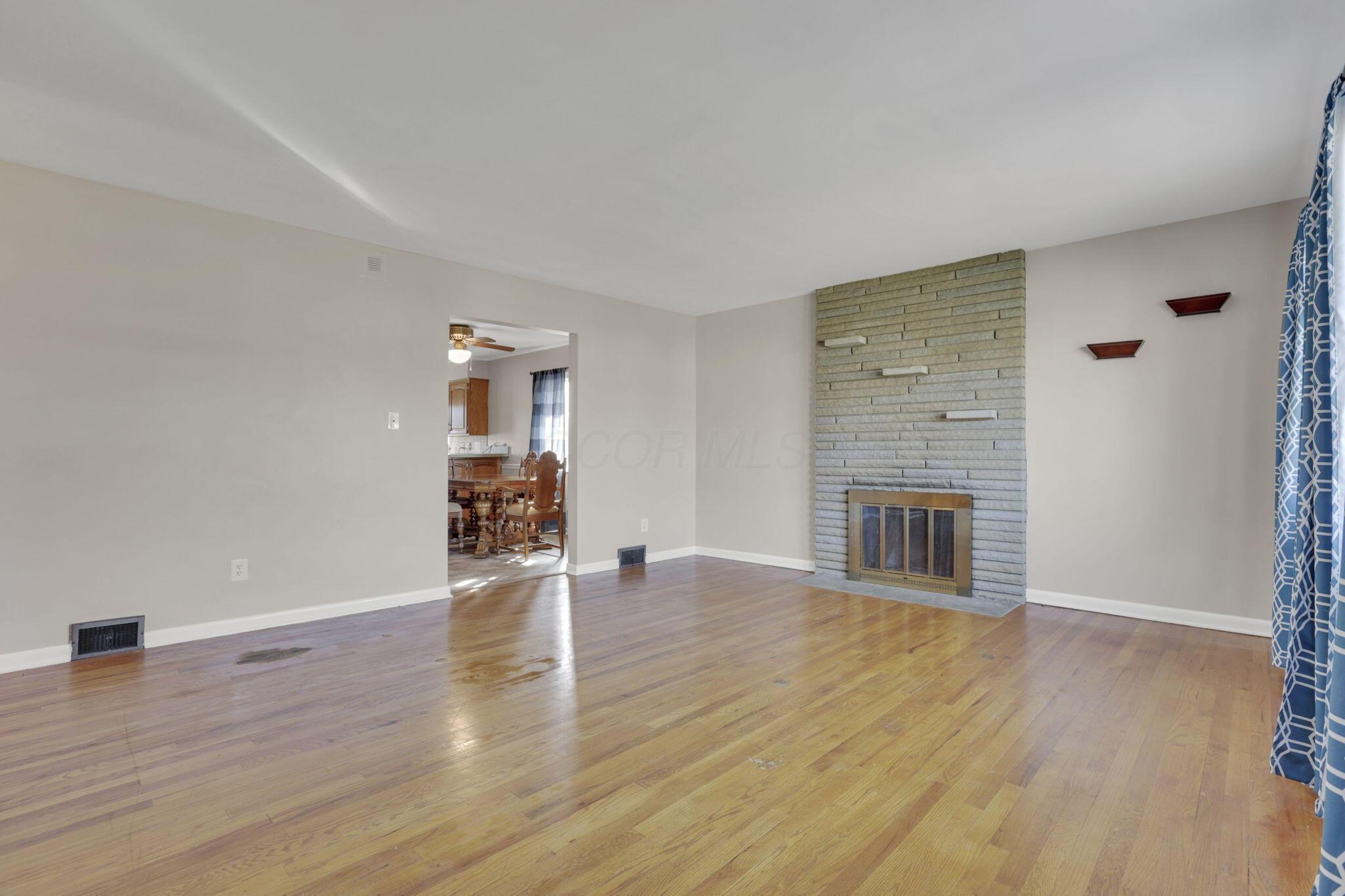 2731 Saint Joseph Avenue Property Photo 8