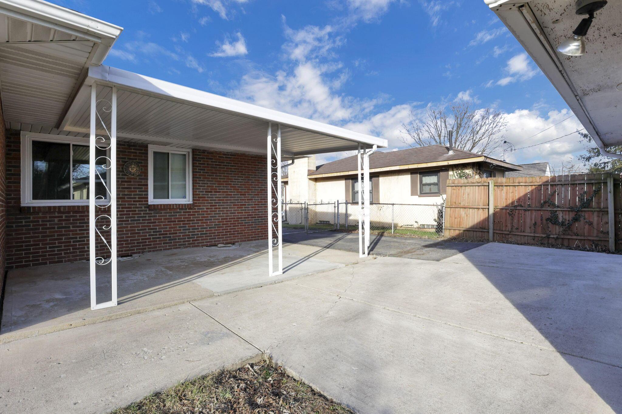 2731 Saint Joseph Avenue Property Photo 33