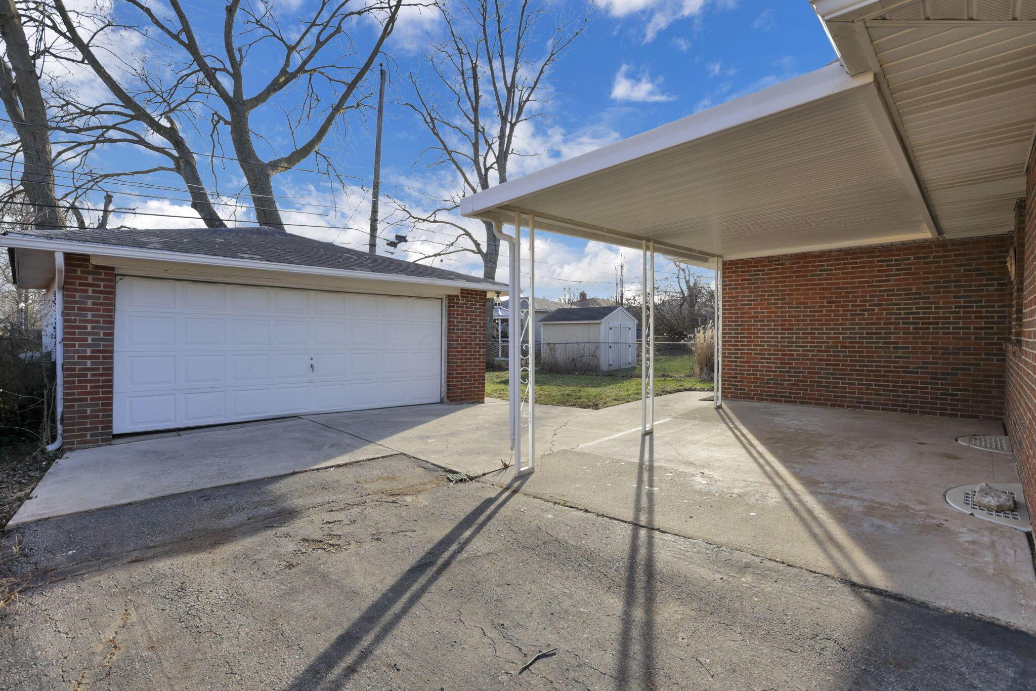 2731 Saint Joseph Avenue Property Photo 34
