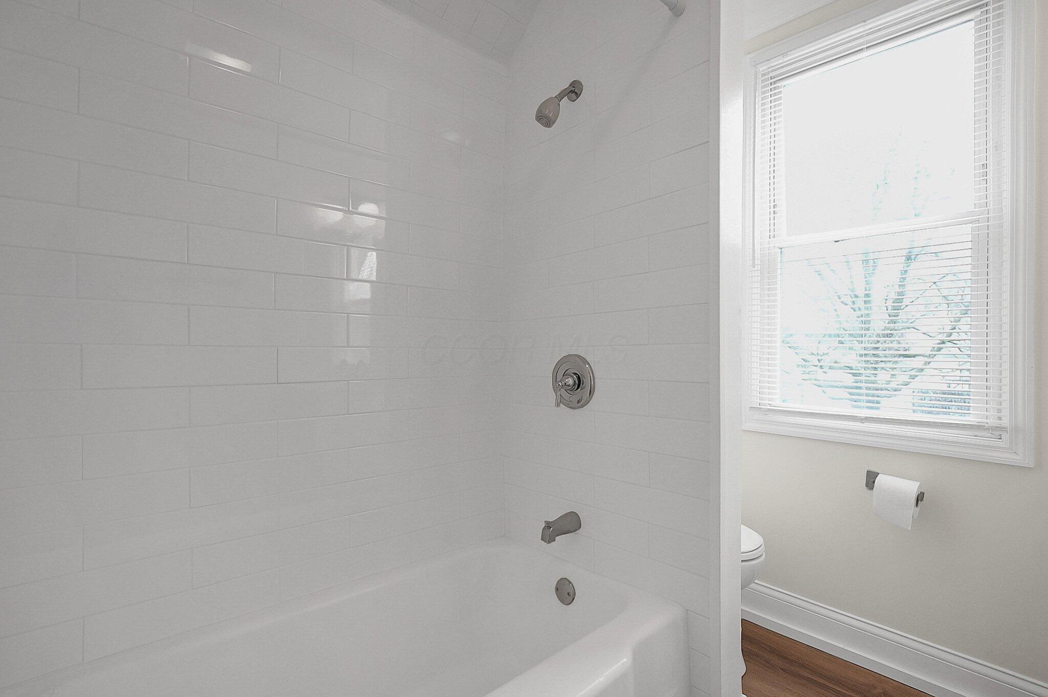 472 E Hinman Avenue Property Photo 15