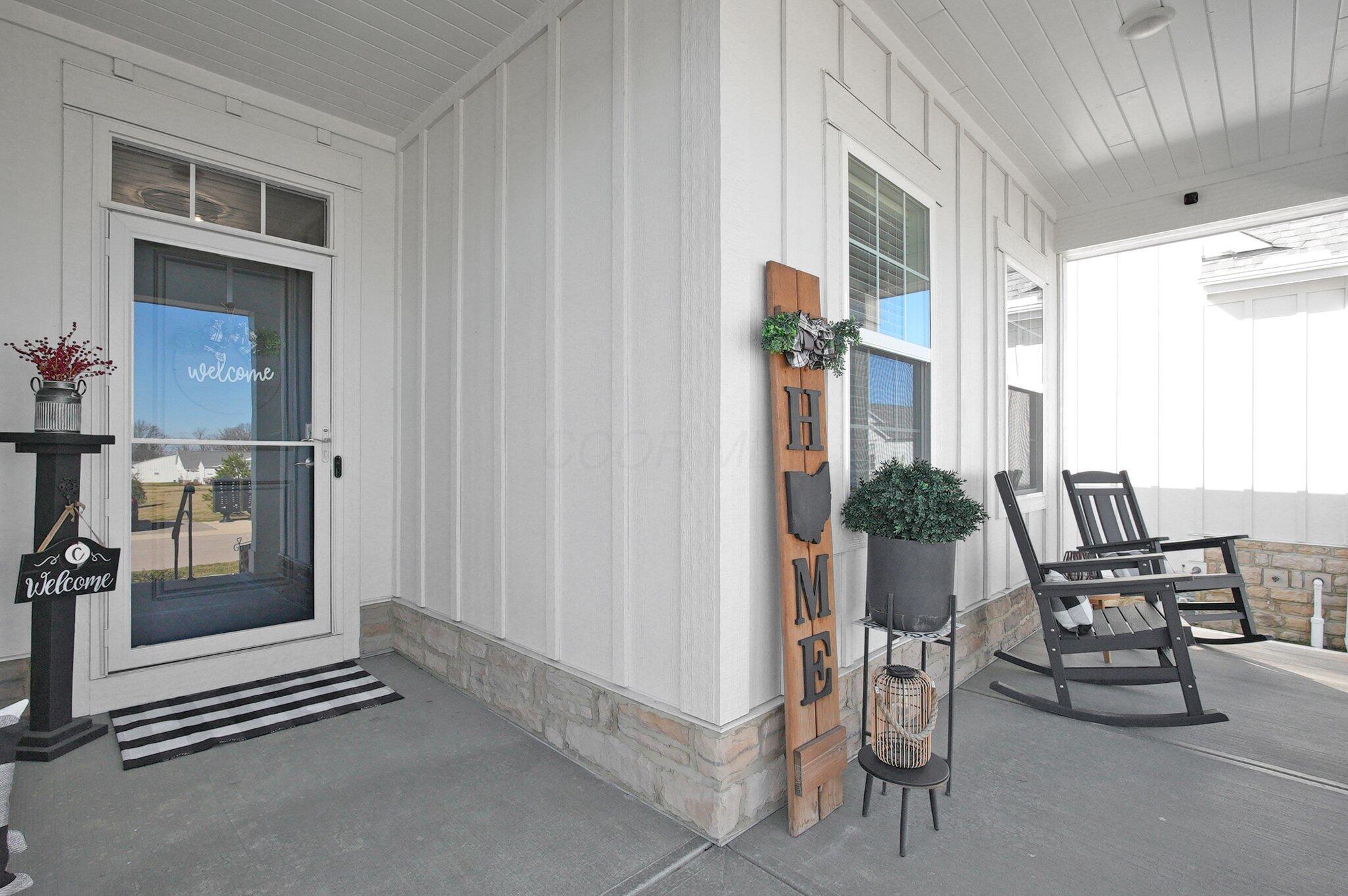 4595 Winding Oak Drive Property Photo 4