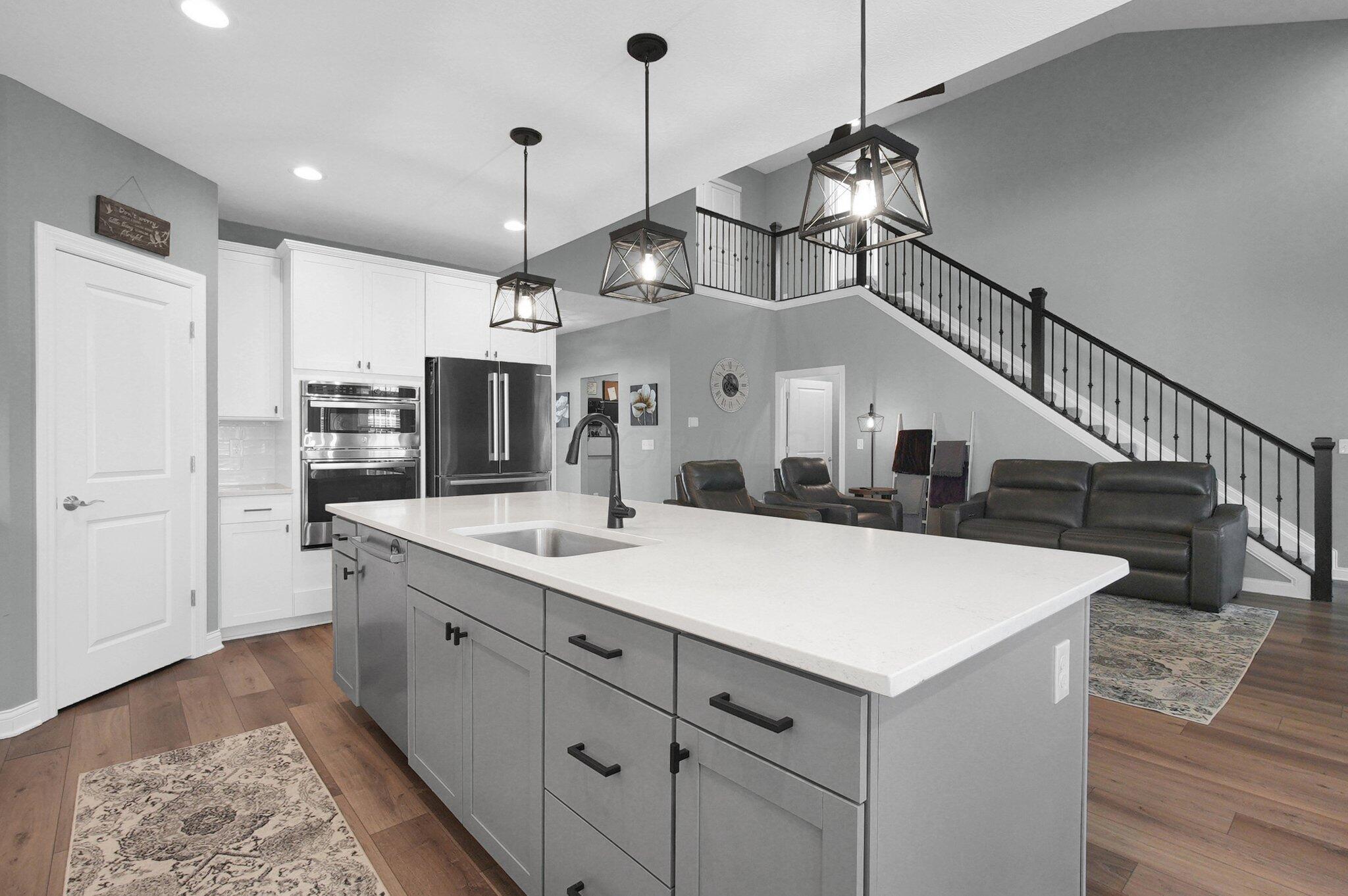 4595 Winding Oak Drive Property Photo 13