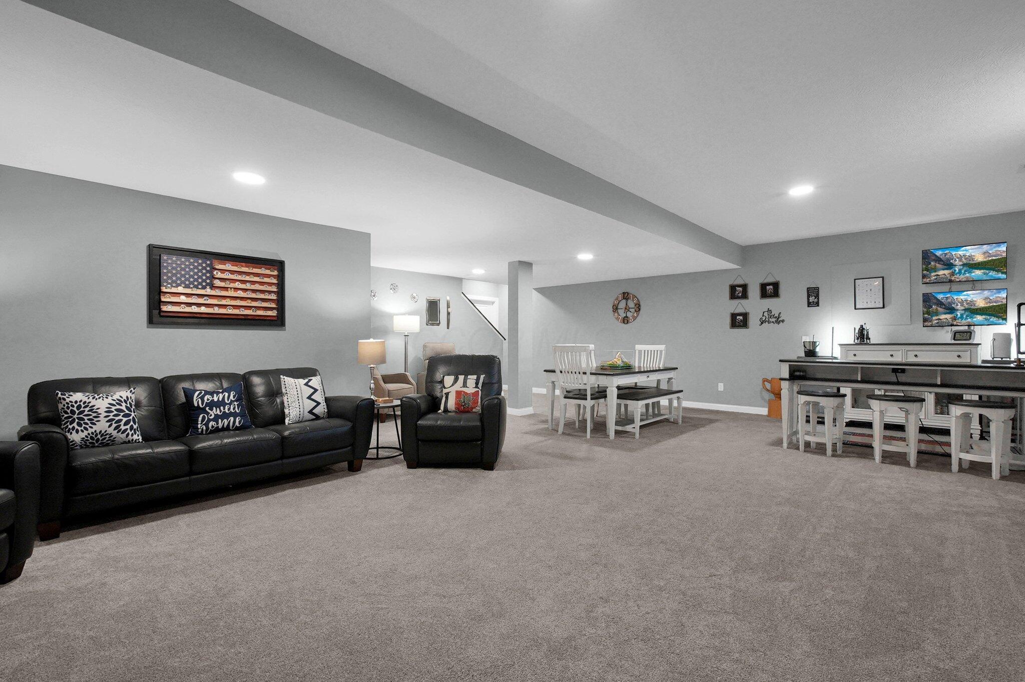 4595 Winding Oak Drive Property Photo 32