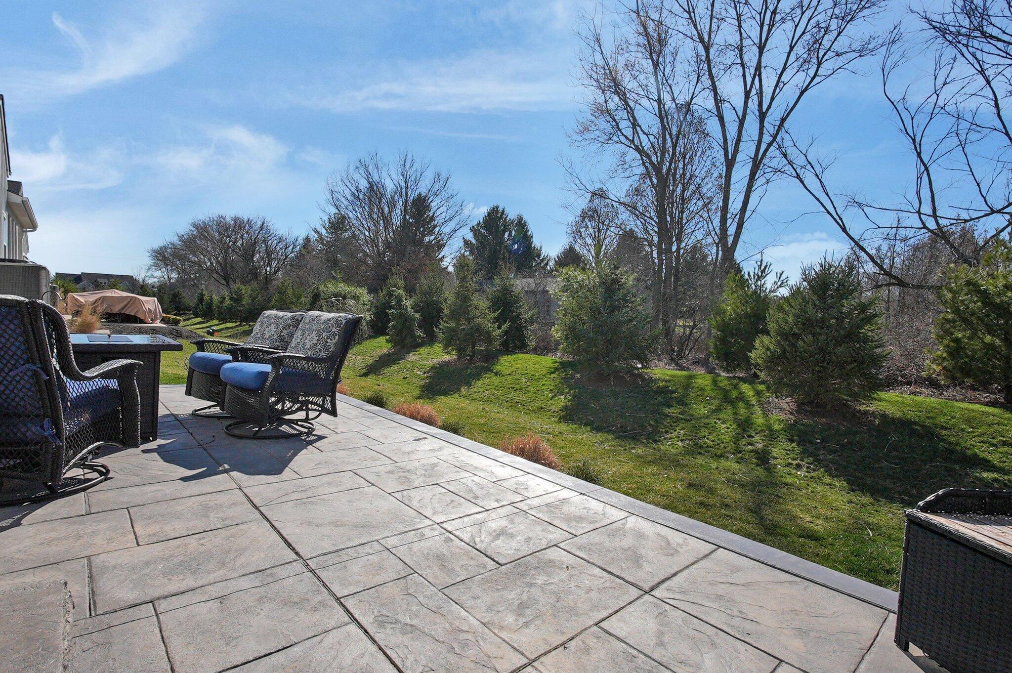 4595 Winding Oak Drive Property Photo 37