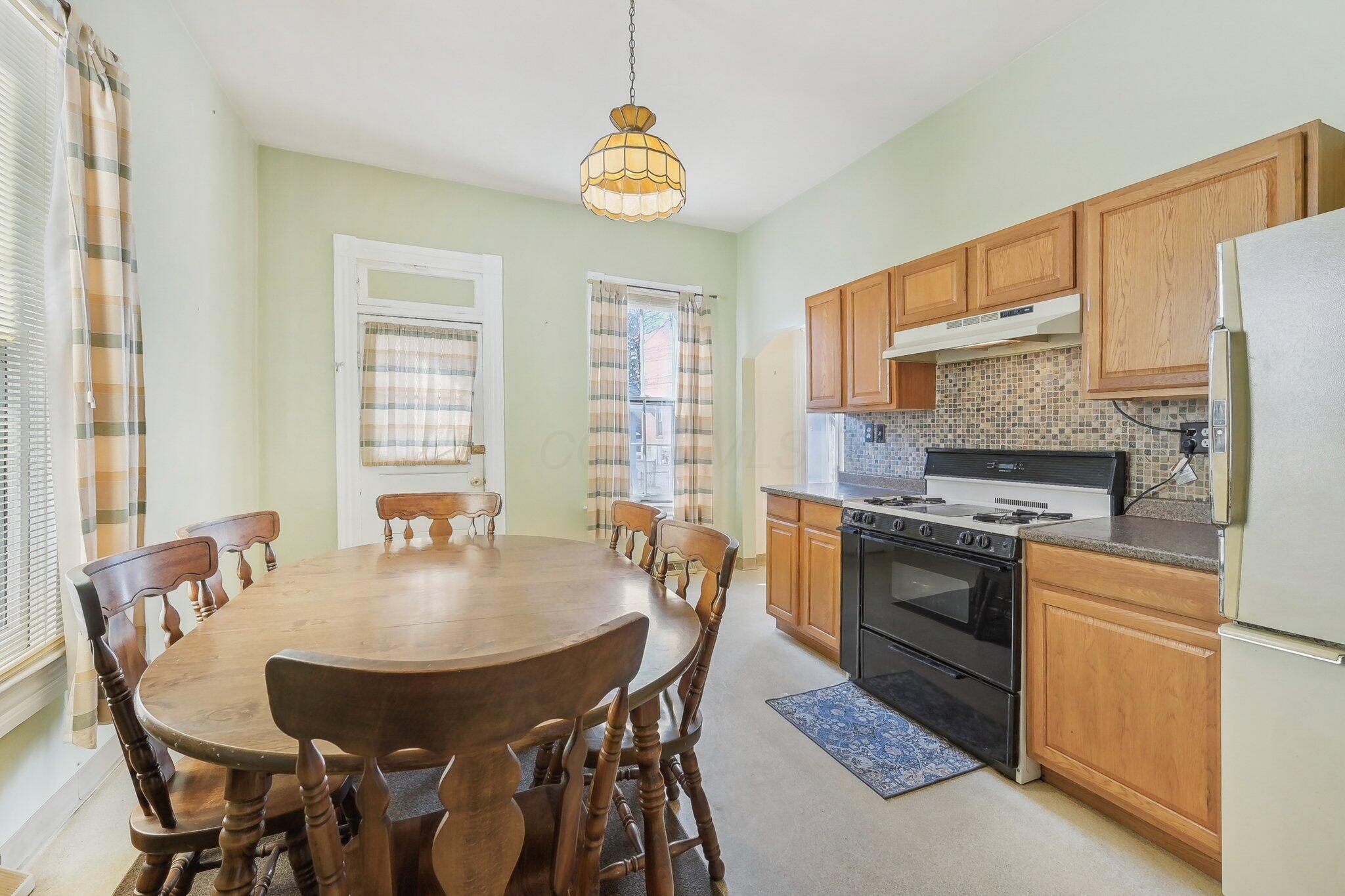 273 Reinhard Avenue Property Photo 18