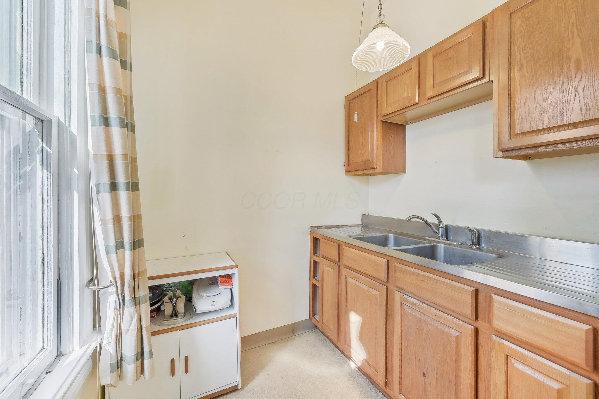273 Reinhard Avenue Property Photo 20