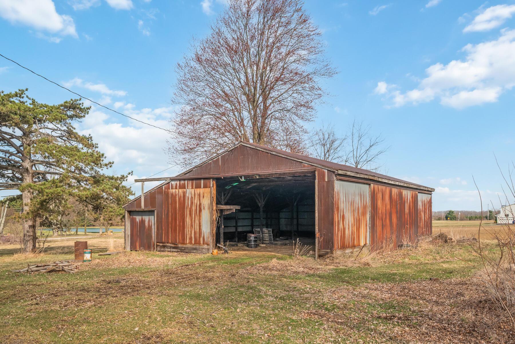 3651 Swisher Road Property Photo 6