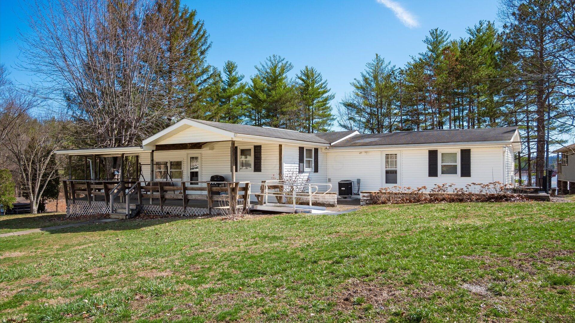 25833 Lashley Road Property Photo