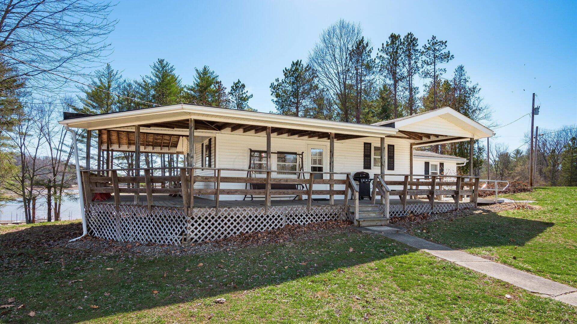 25833 Lashley Road Property Photo 4