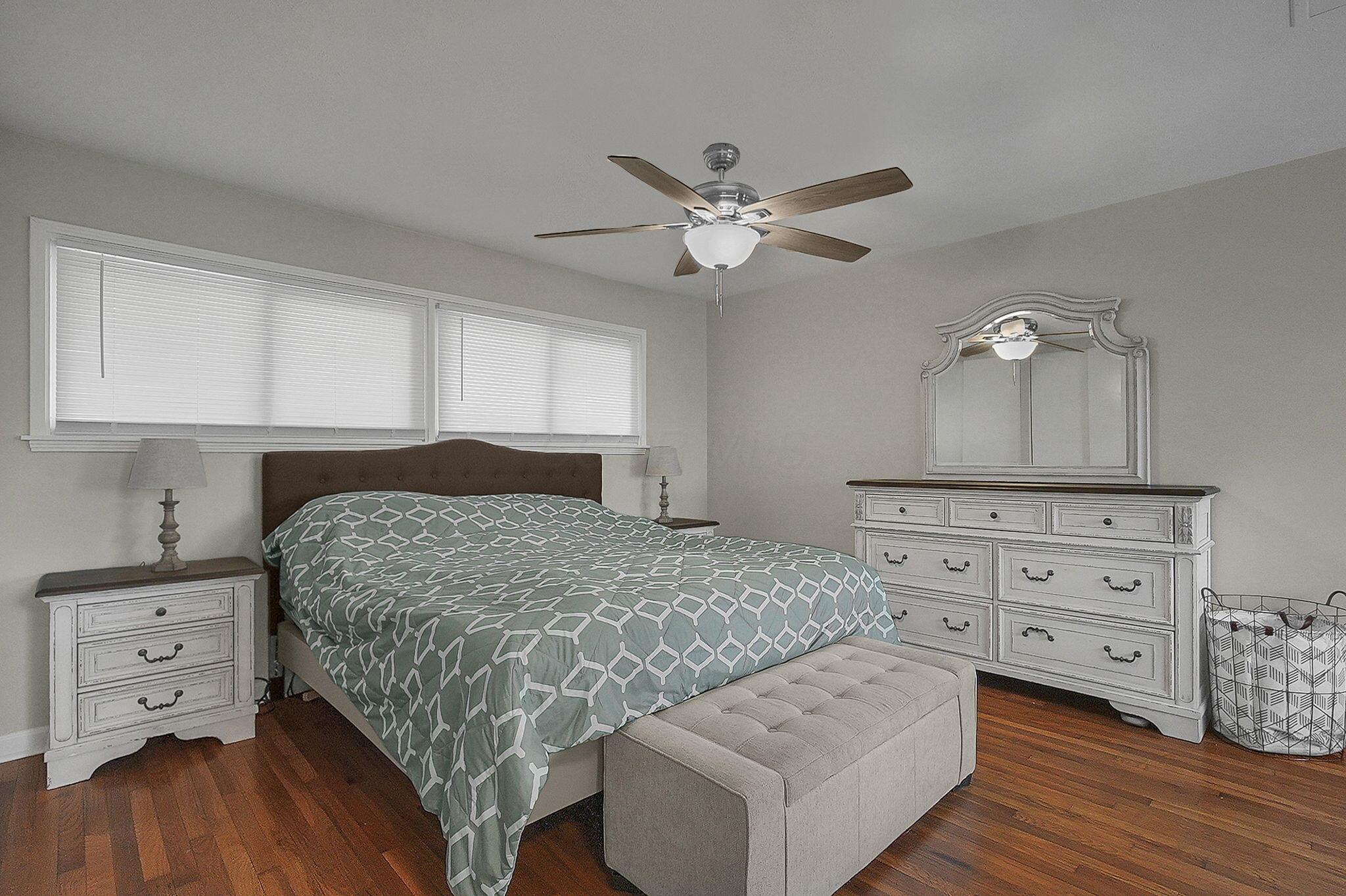 251 E High Street Property Photo 15