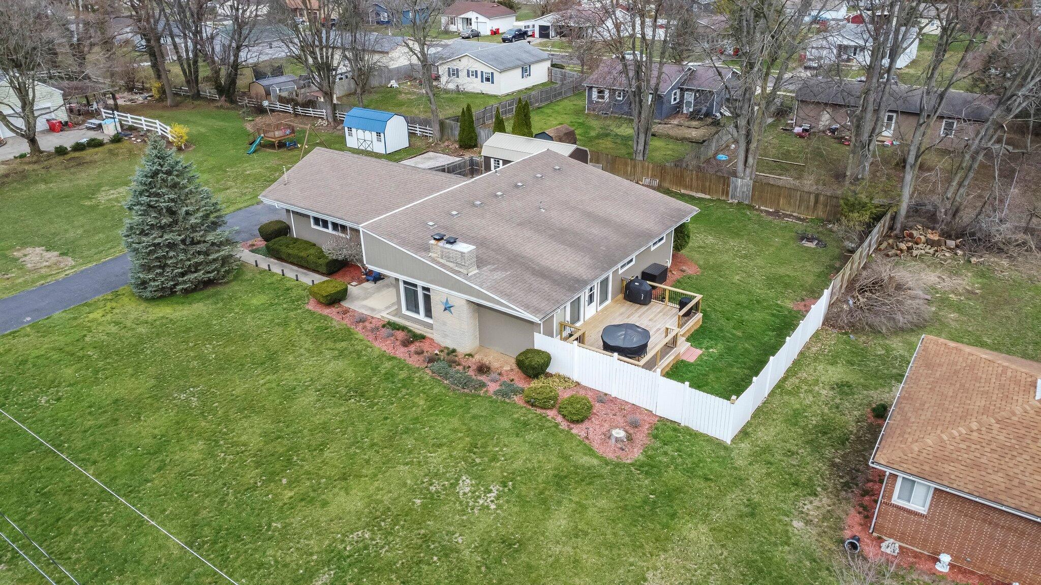 251 E High Street Property Photo 41