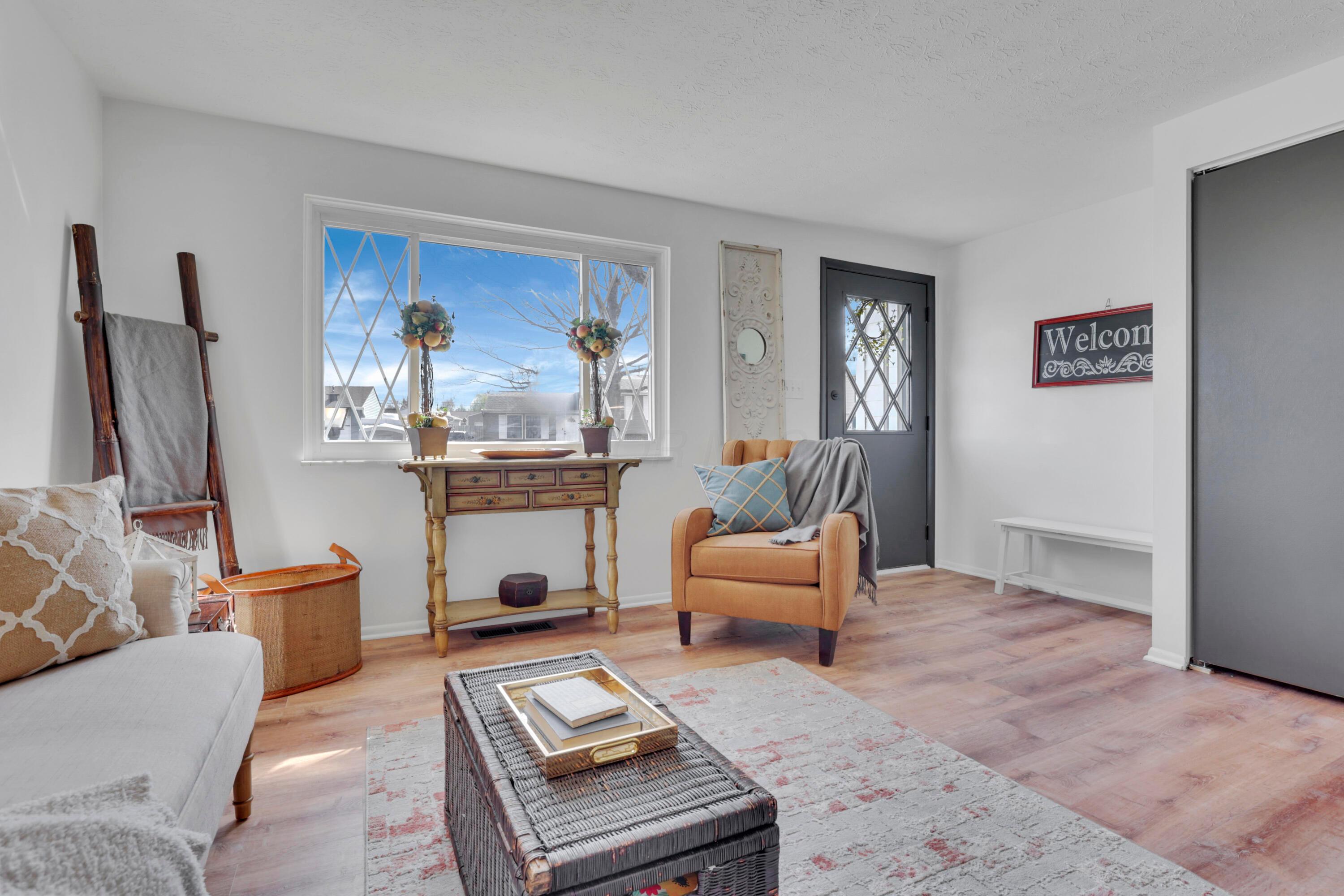 2911 Renfro Road Property Photo 4
