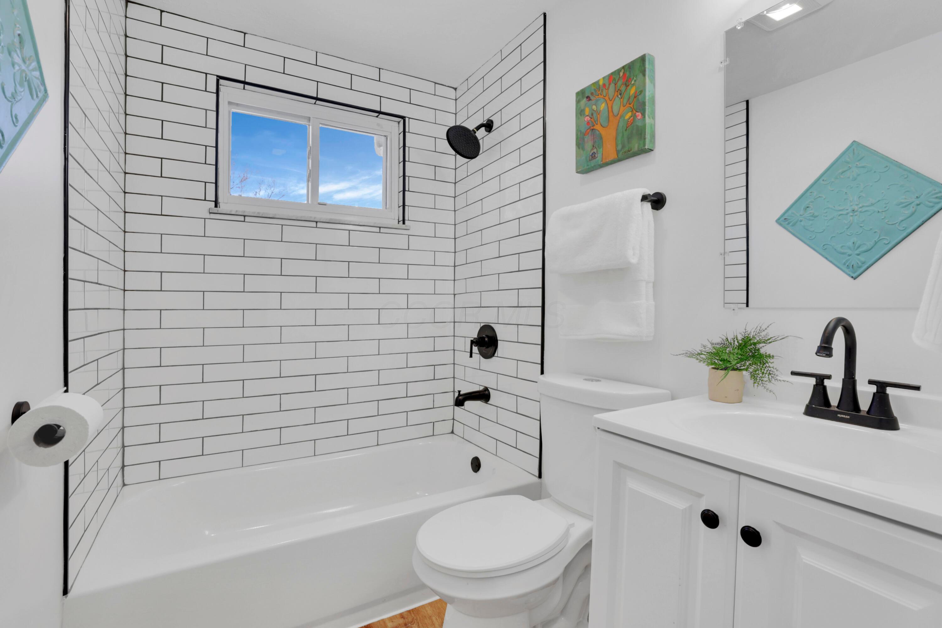2911 Renfro Road Property Photo 14