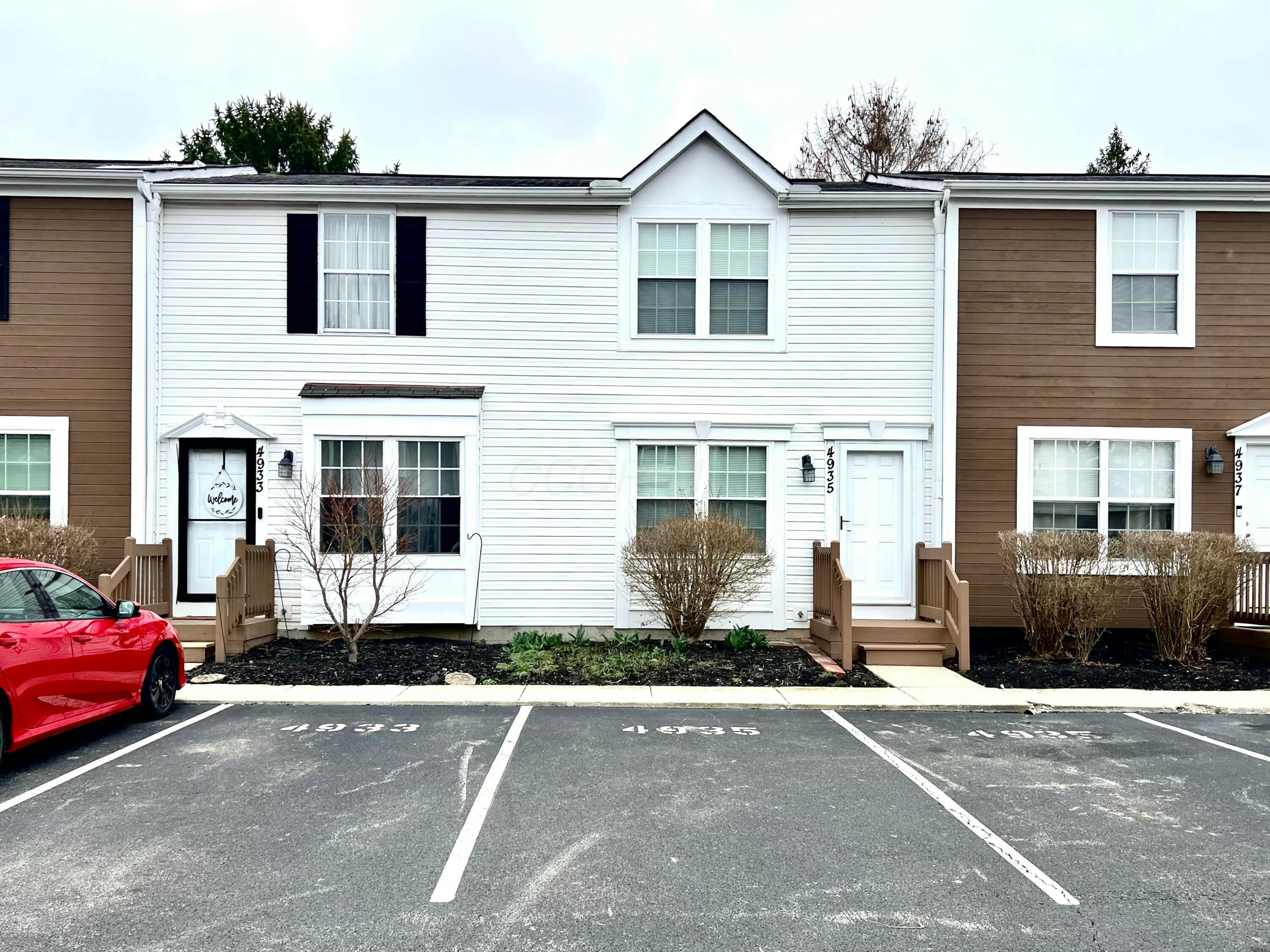 4935 Stoneybrook Boulevard, 18d Property Photo 1