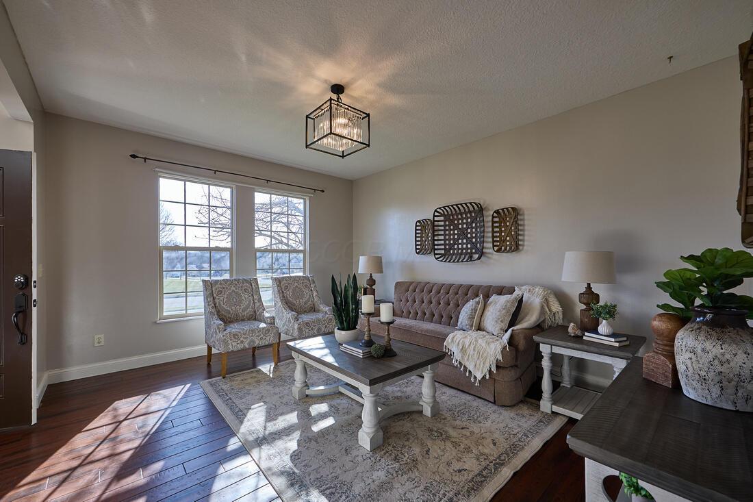 7488 Bold Venture Court Property Photo 6