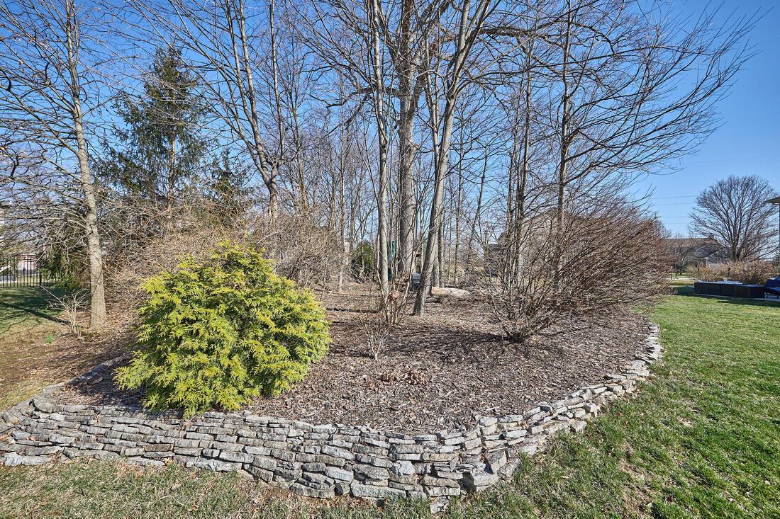 7488 Bold Venture Court Property Photo 31