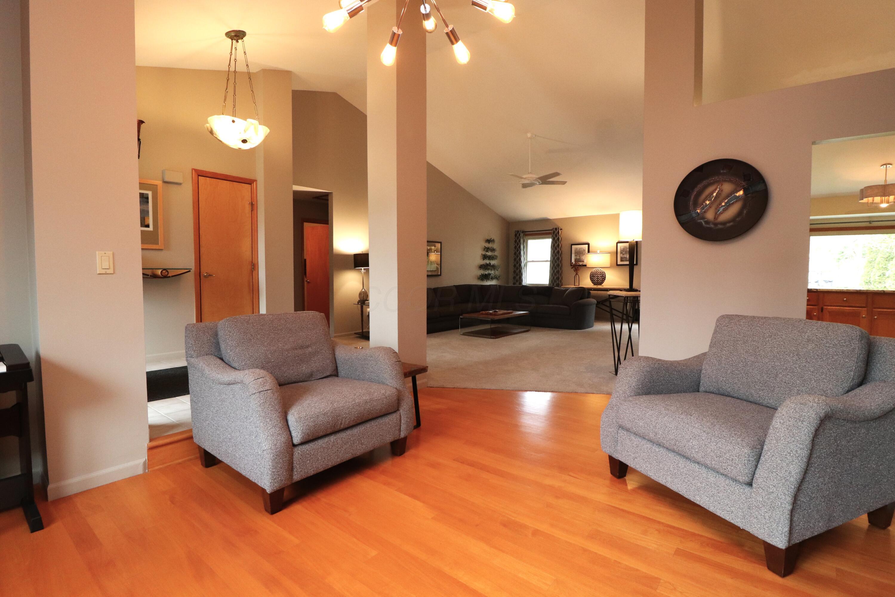 3476 Mark Twain Drive Property Photo 8