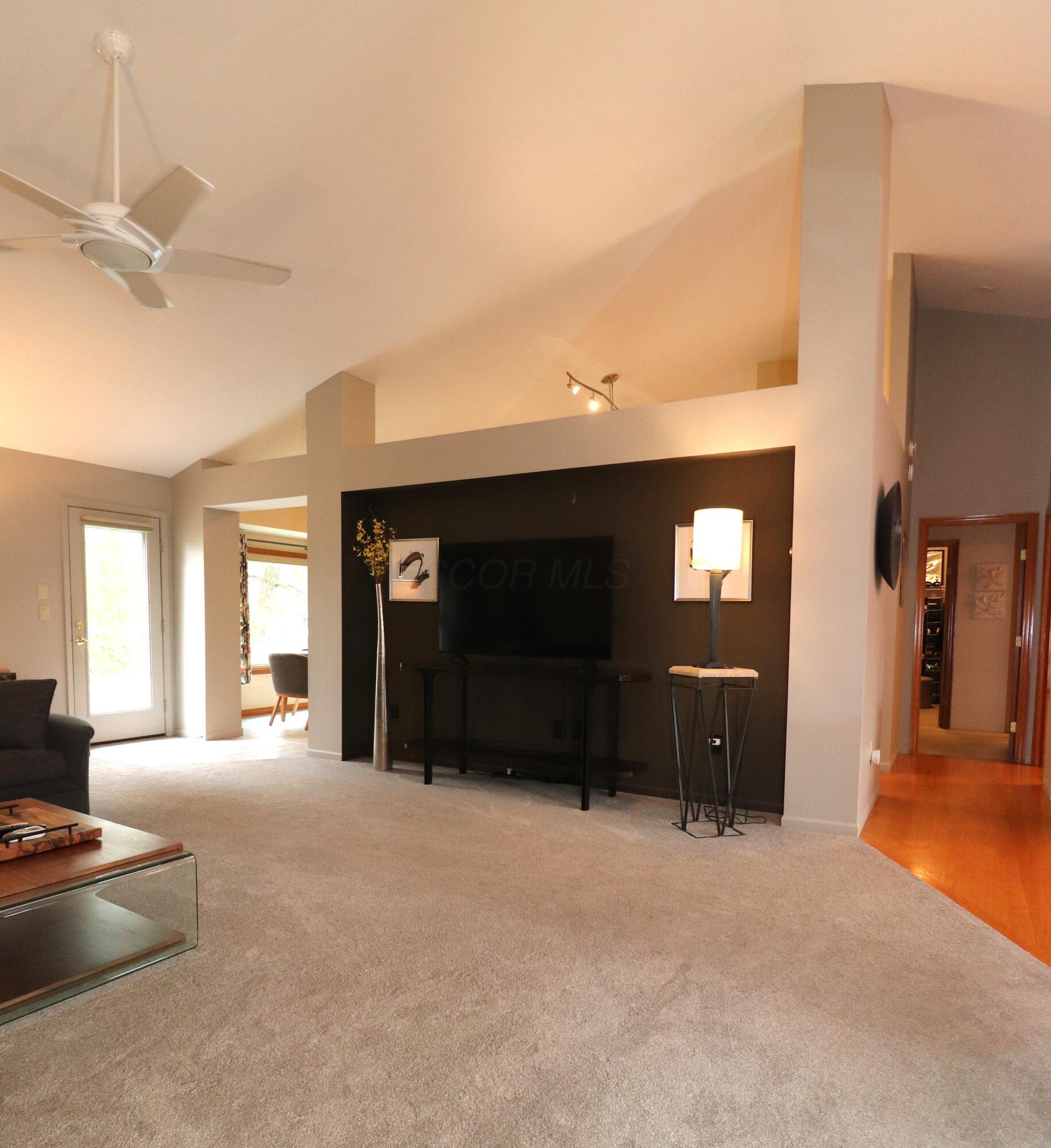 3476 Mark Twain Drive Property Photo 13