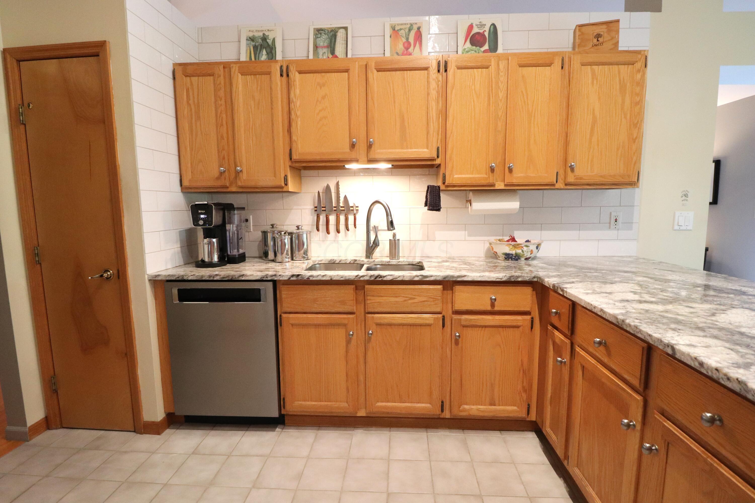 3476 Mark Twain Drive Property Photo 24