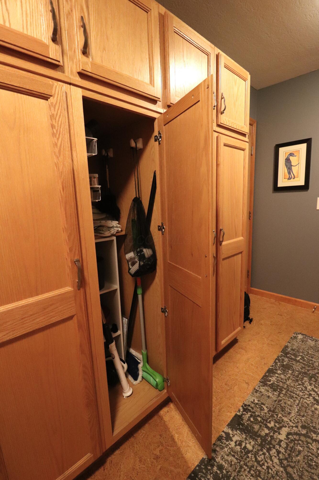 3476 Mark Twain Drive Property Photo 49