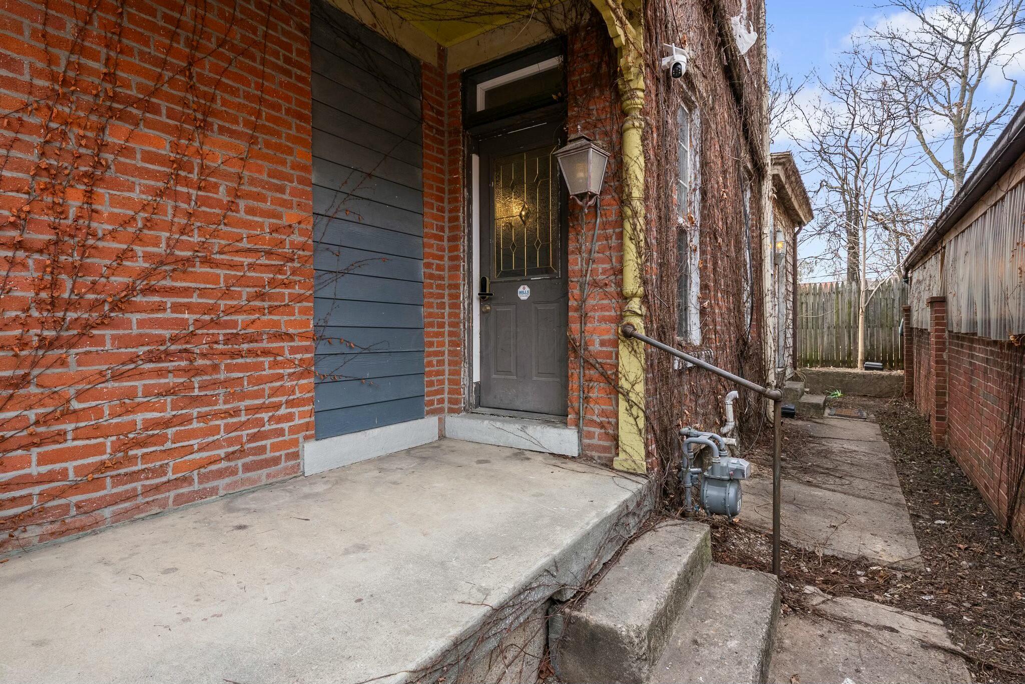 103 S 18th Street Property Photo 2
