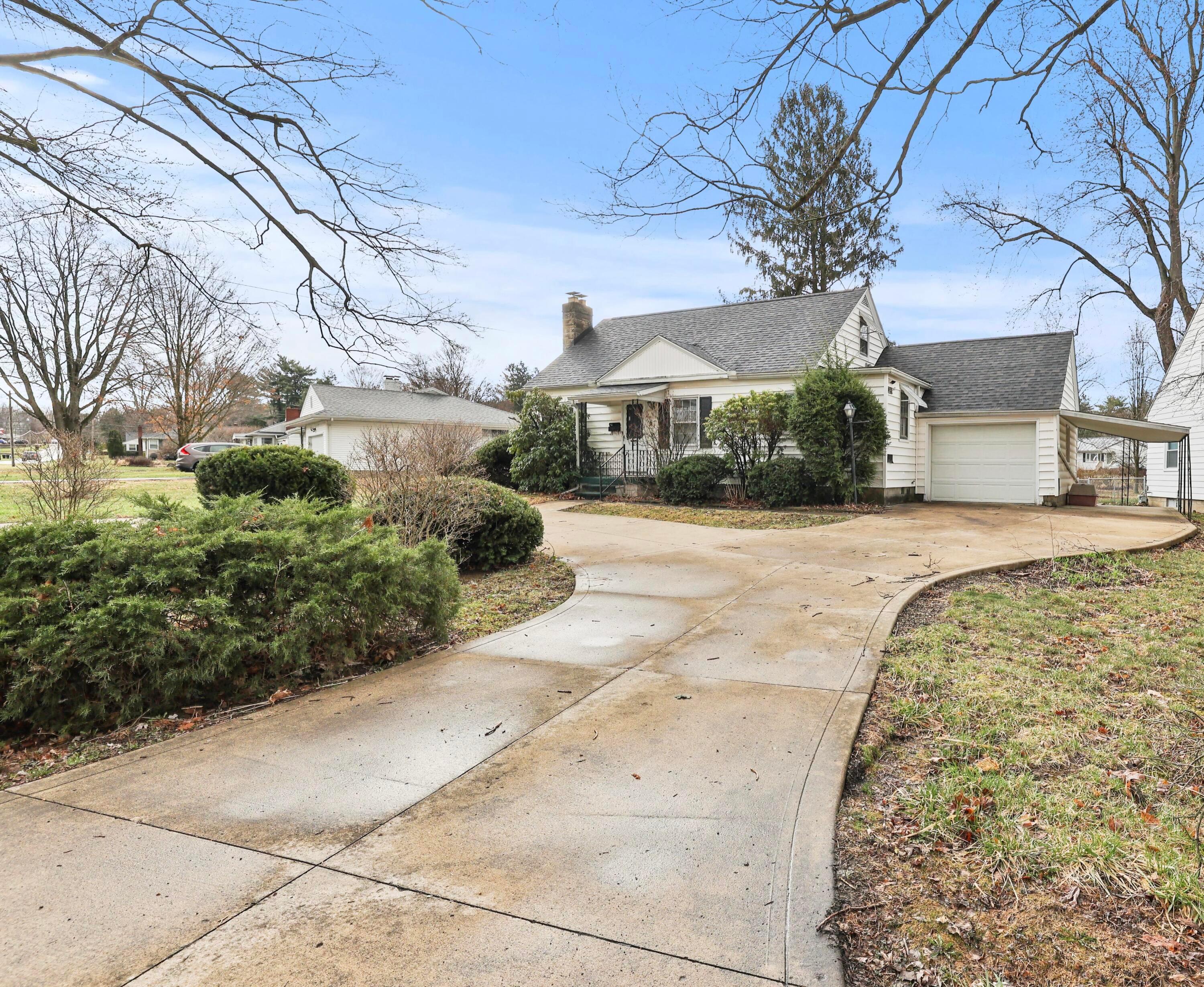 6 Highland Drive Property Photo 1
