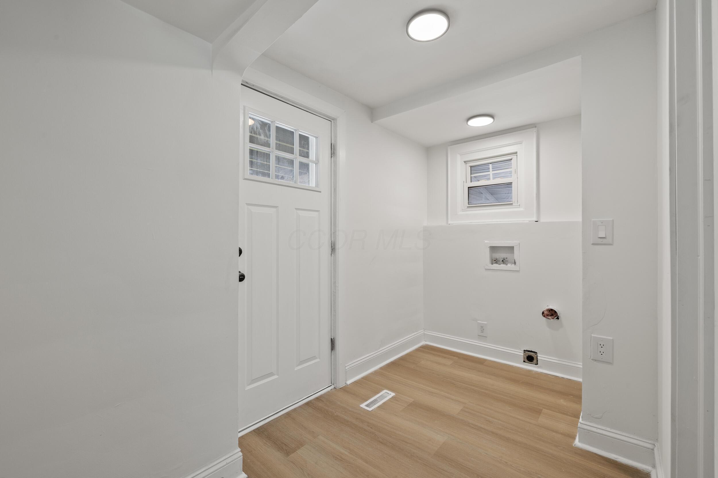 591 Binns Boulevard Property Photo 10