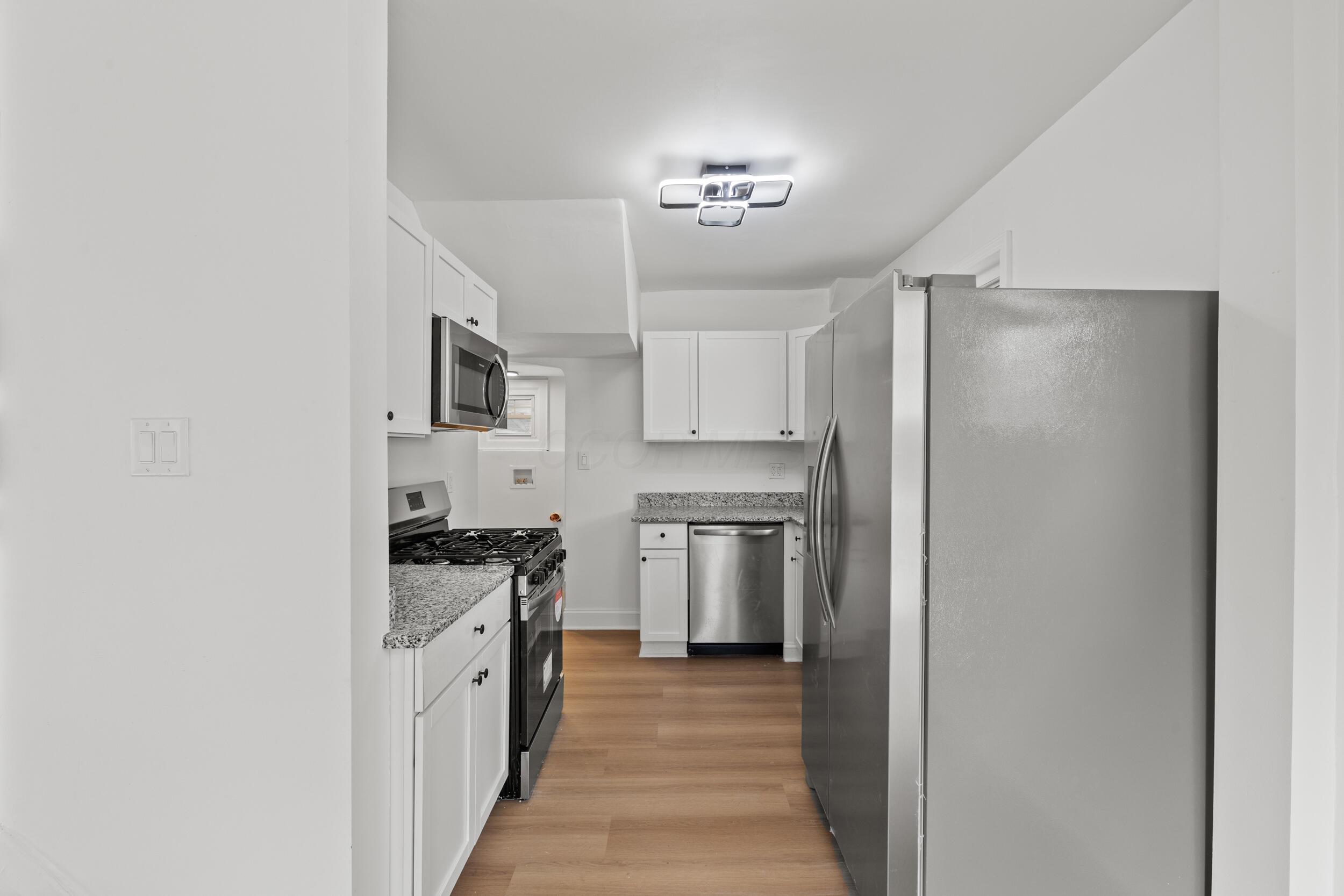 591 Binns Boulevard Property Photo 11