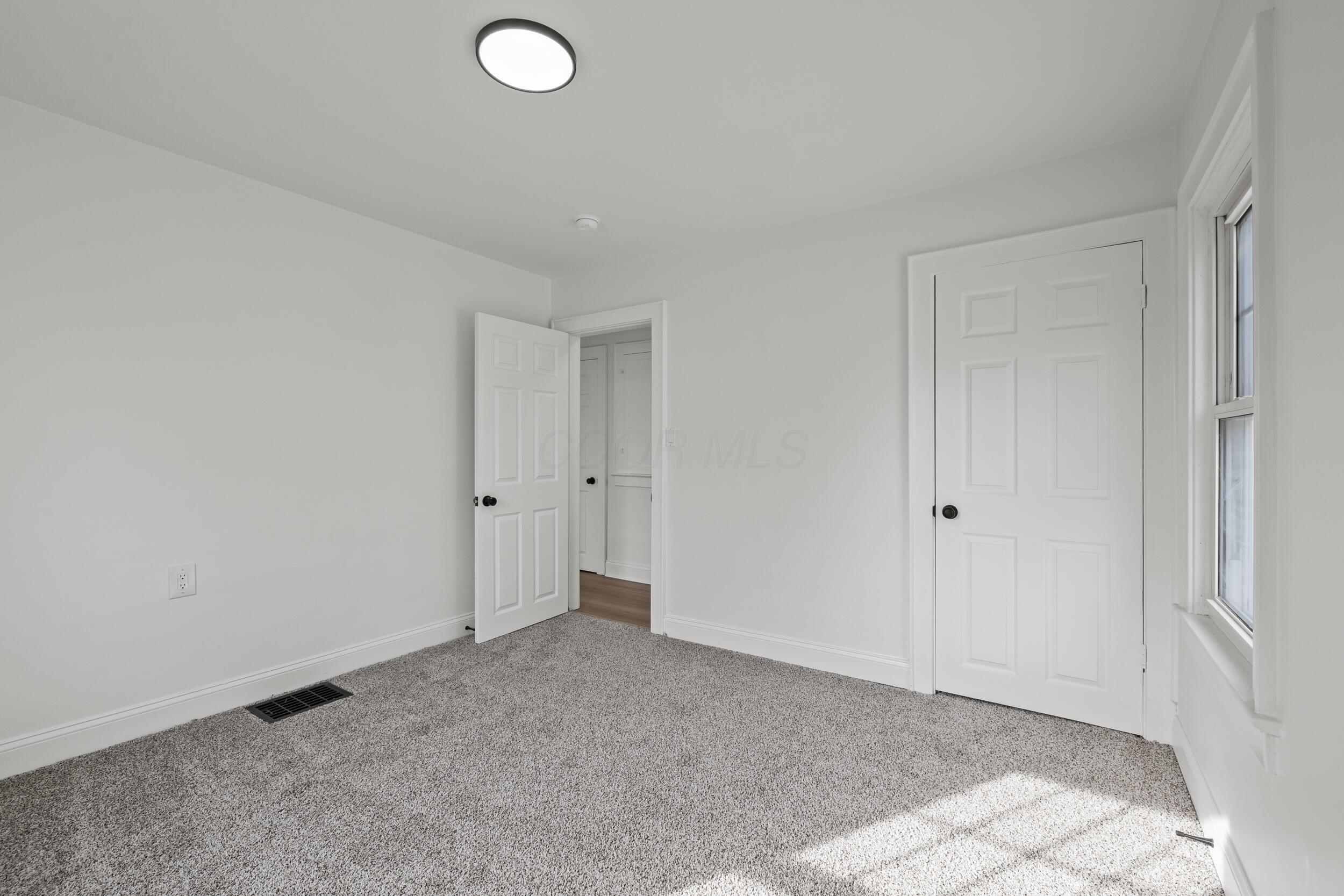 591 Binns Boulevard Property Photo 21