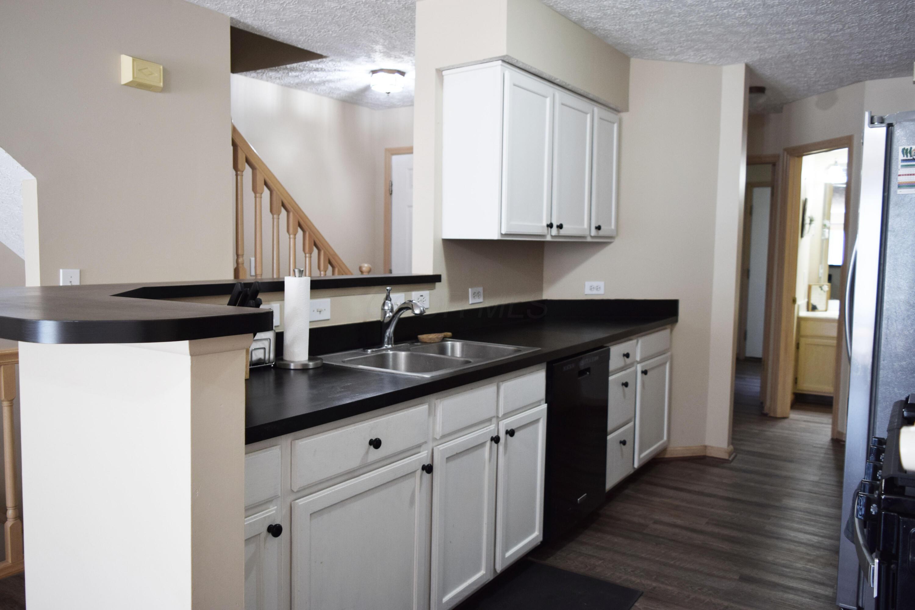 2224 Victoria Park Drive Property Photo 7