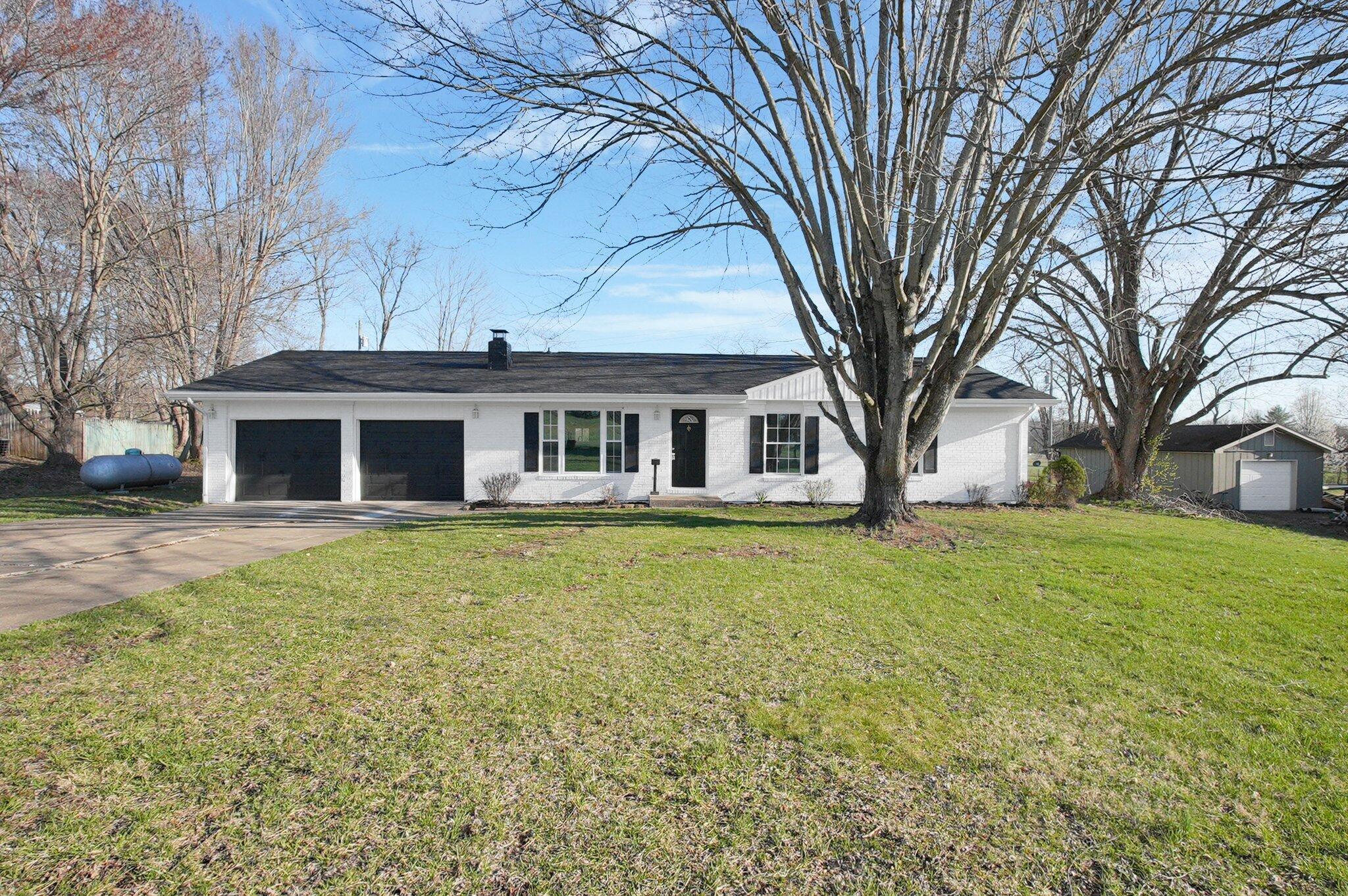 106 Amby Lane Property Photo 2
