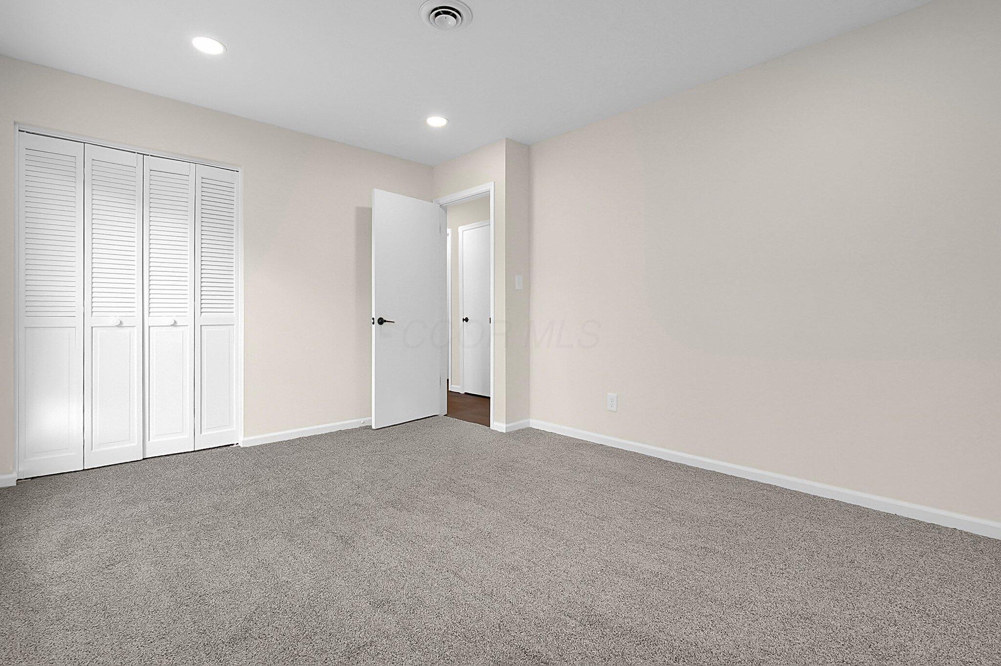 106 Amby Lane Property Photo 23