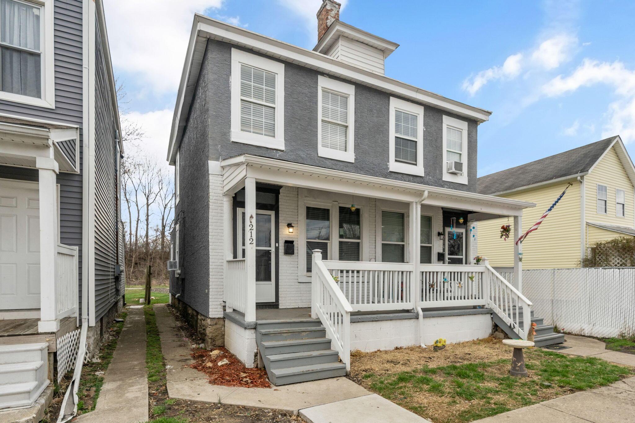212 S Yale Avenue Property Photo 1